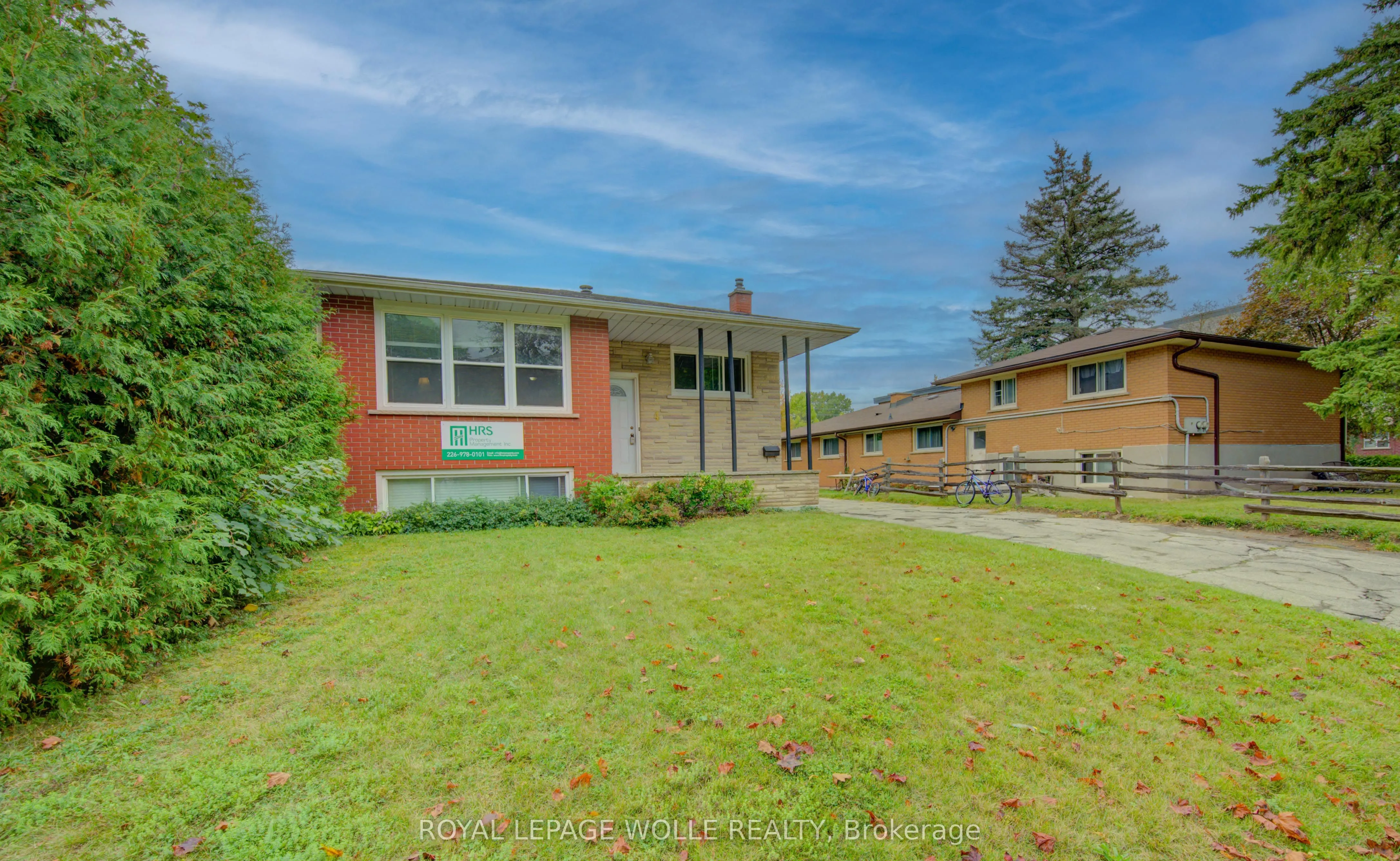 4 Cardill Crescent