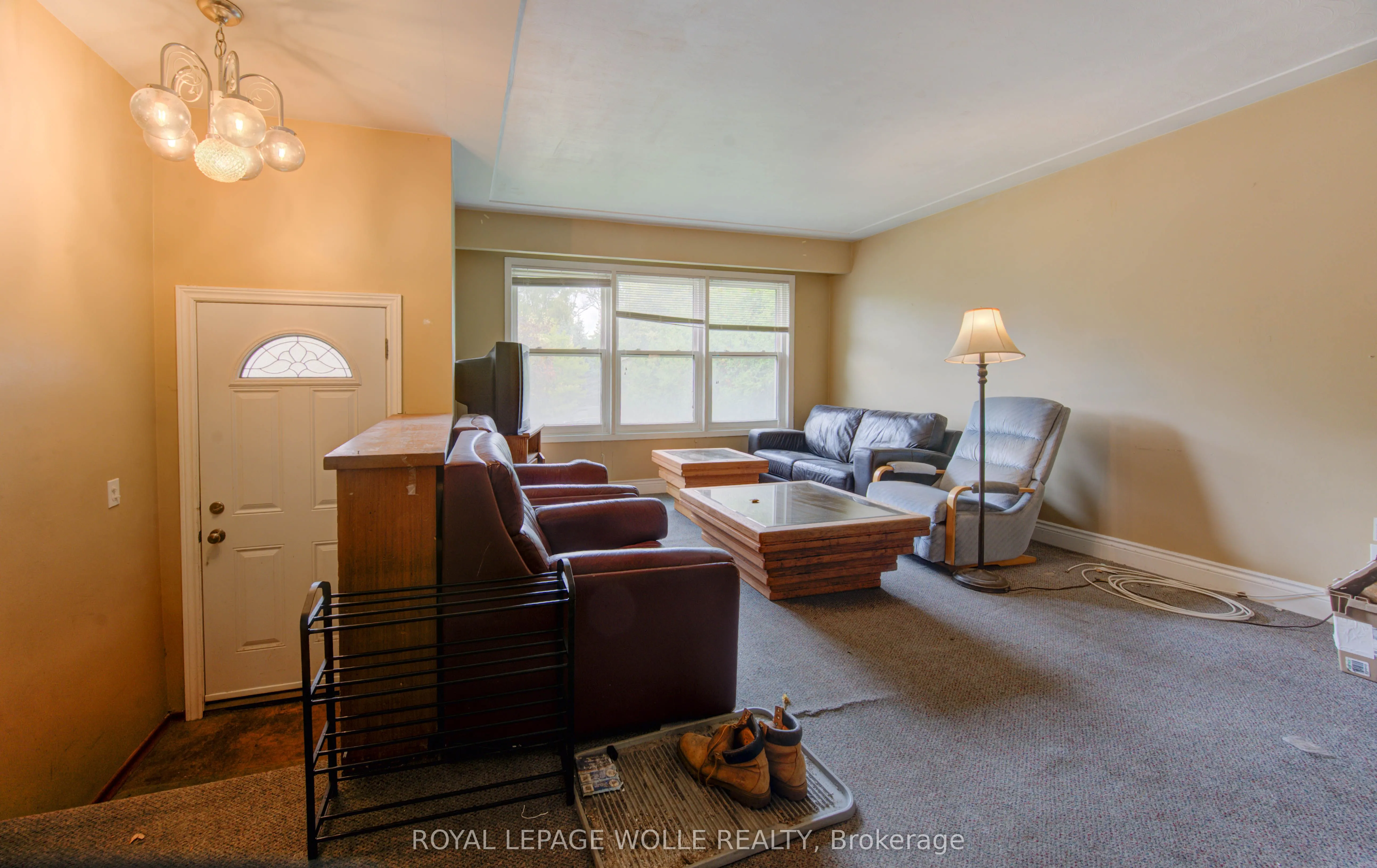 4 Cardill Crescent