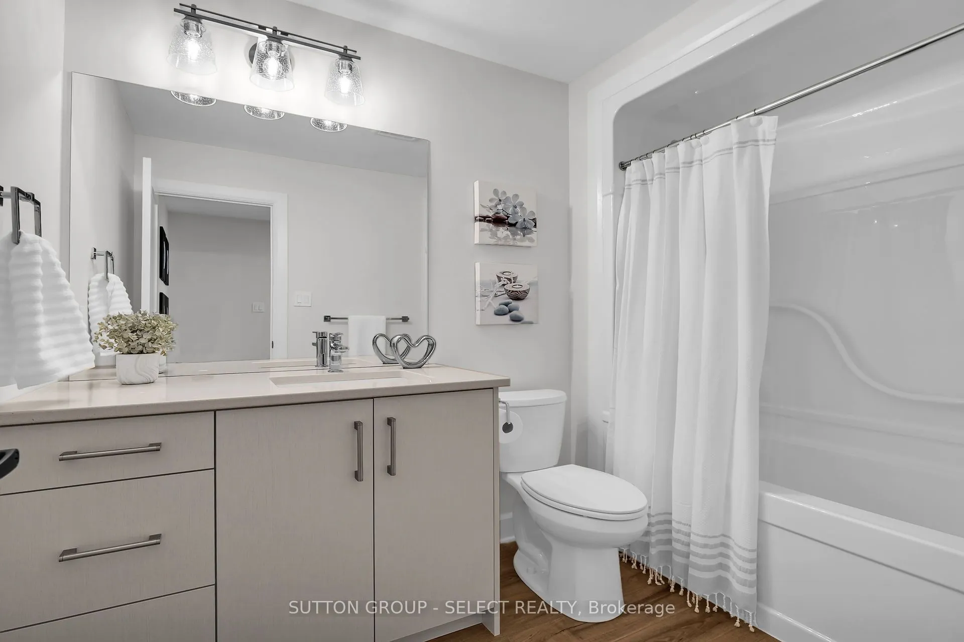 175 DOAN Drive, #203