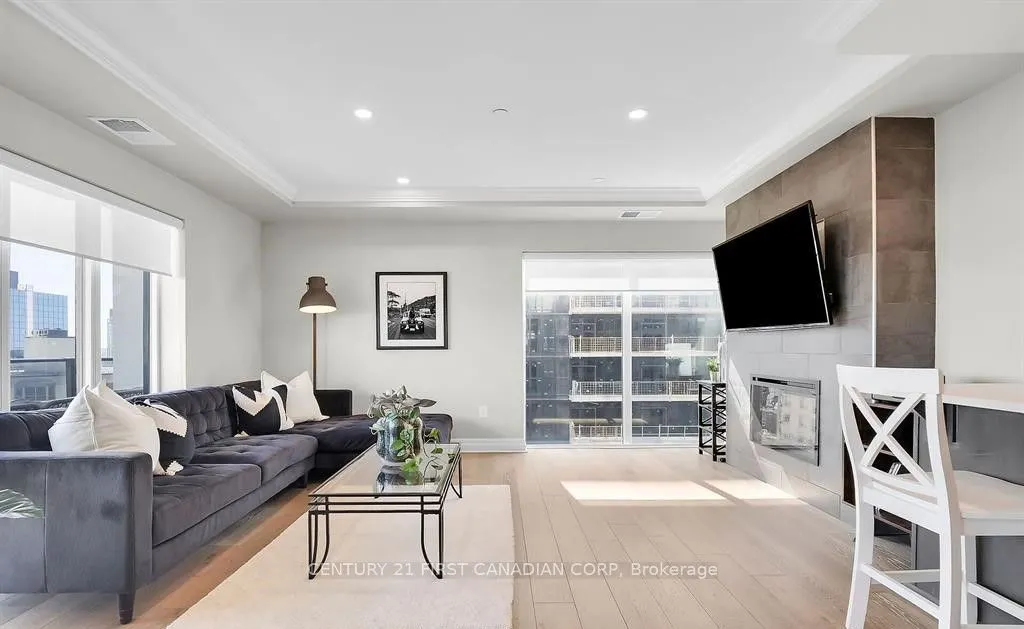 505 TALBOT Street, #1307