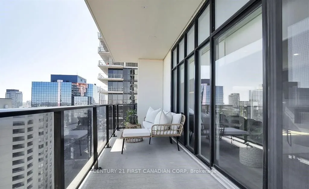 505 TALBOT Street, #1307