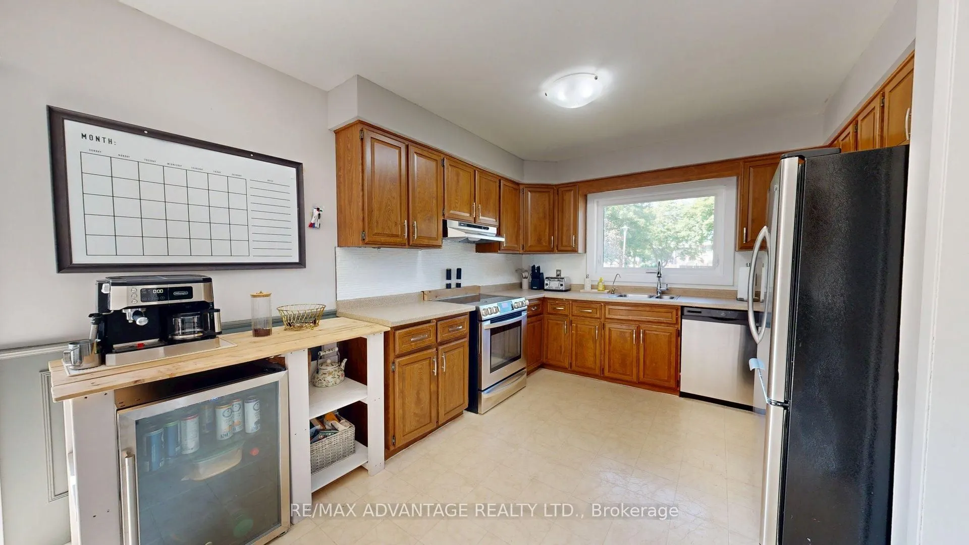 144 Antrim Crescent