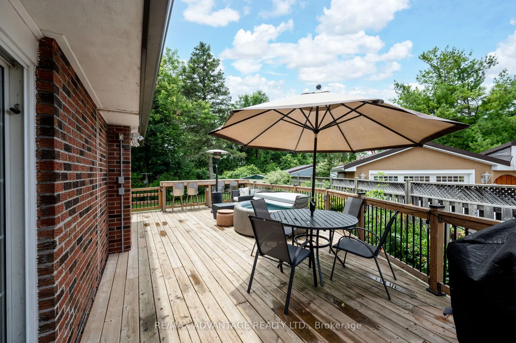 144 Antrim Crescent