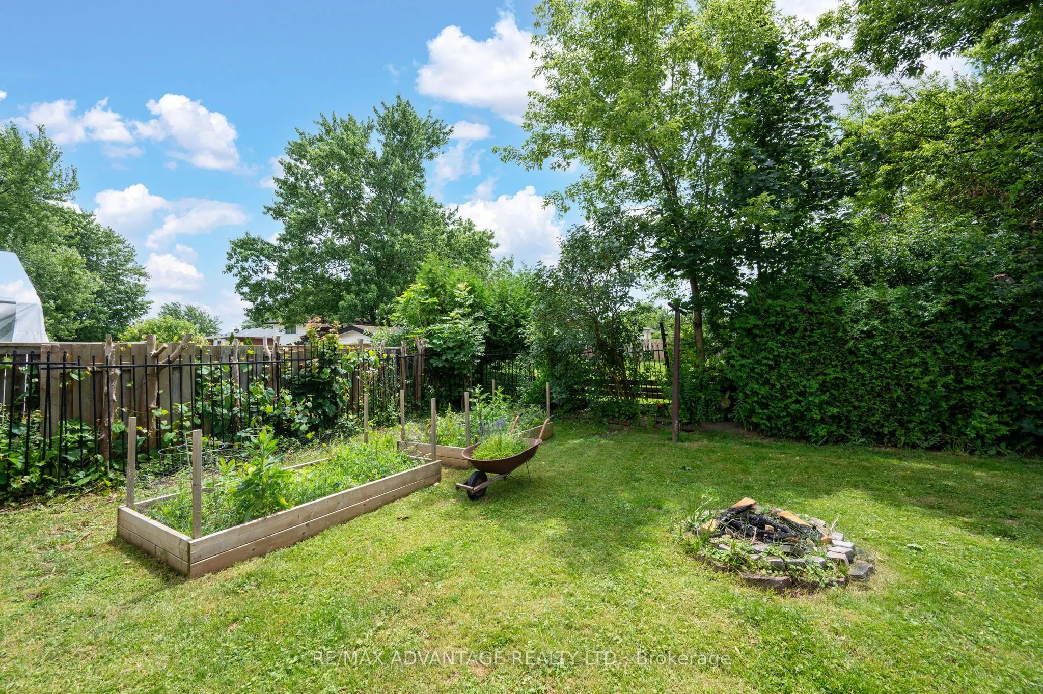 144 Antrim Crescent