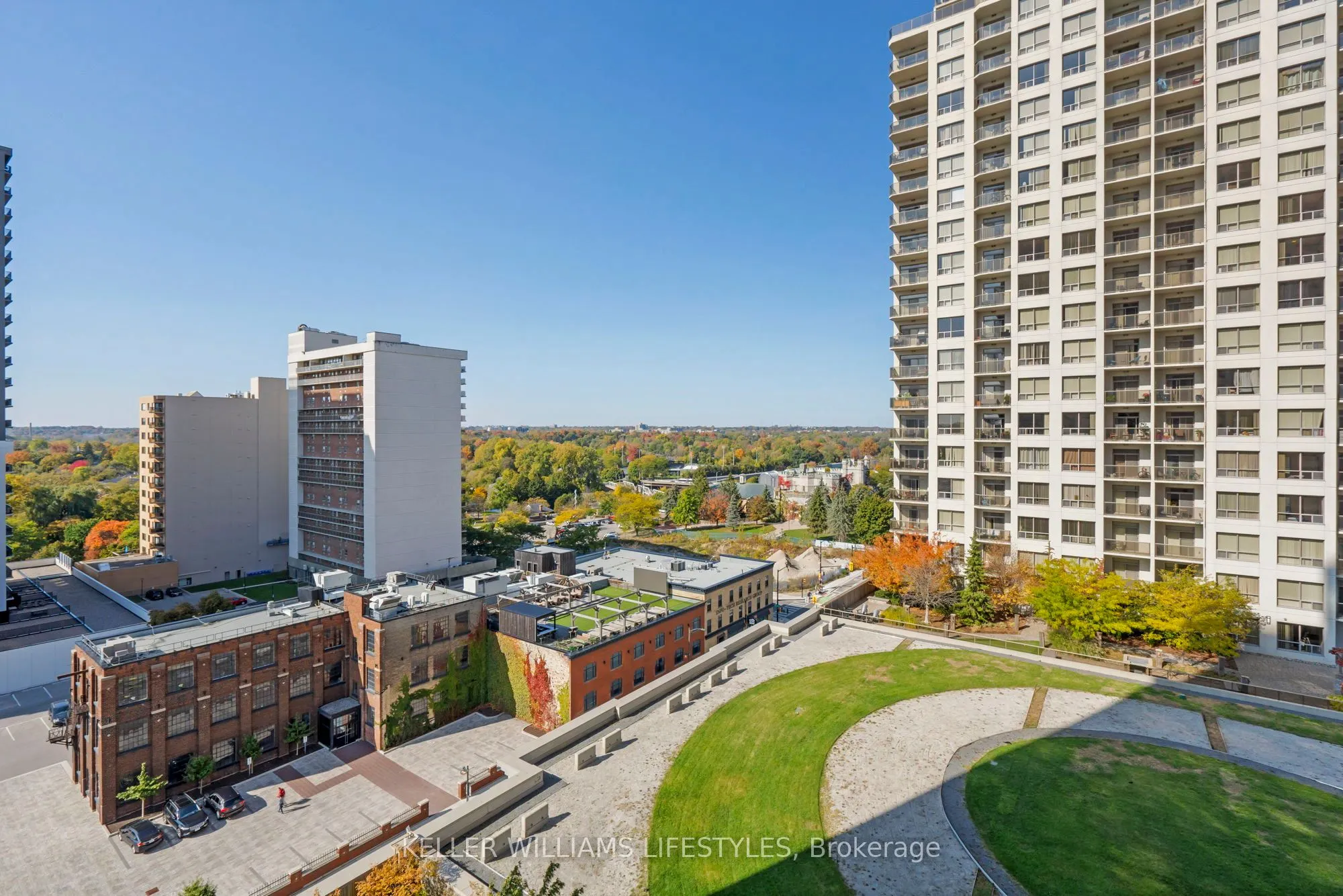 330 Ridout Street N, #1210