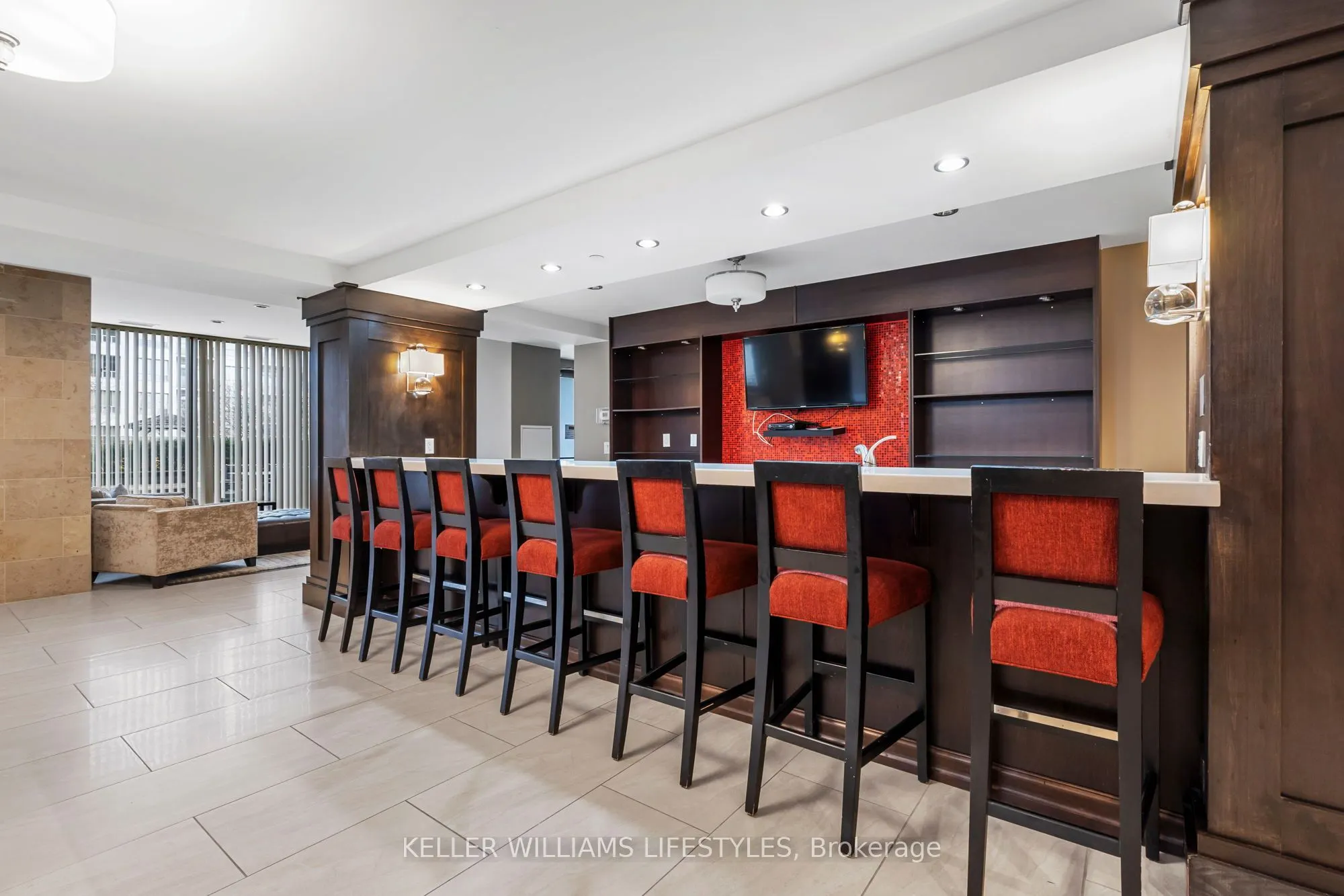 330 Ridout Street N, #1210