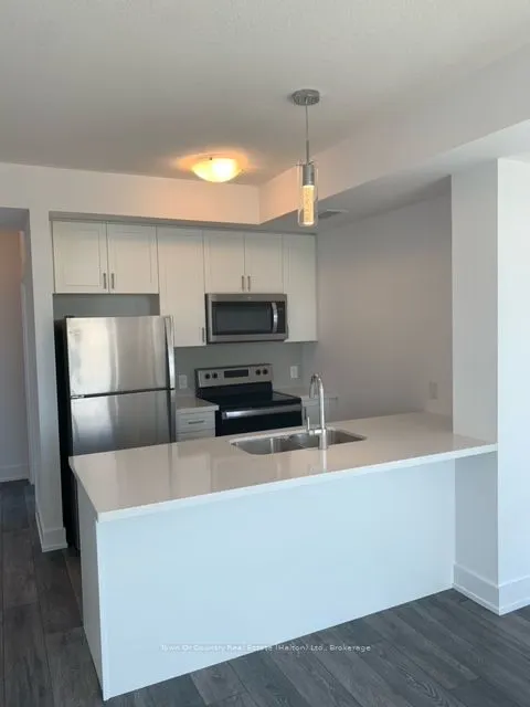450 Dundas Street E, #330