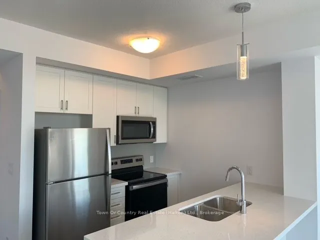 450 Dundas Street E, #330