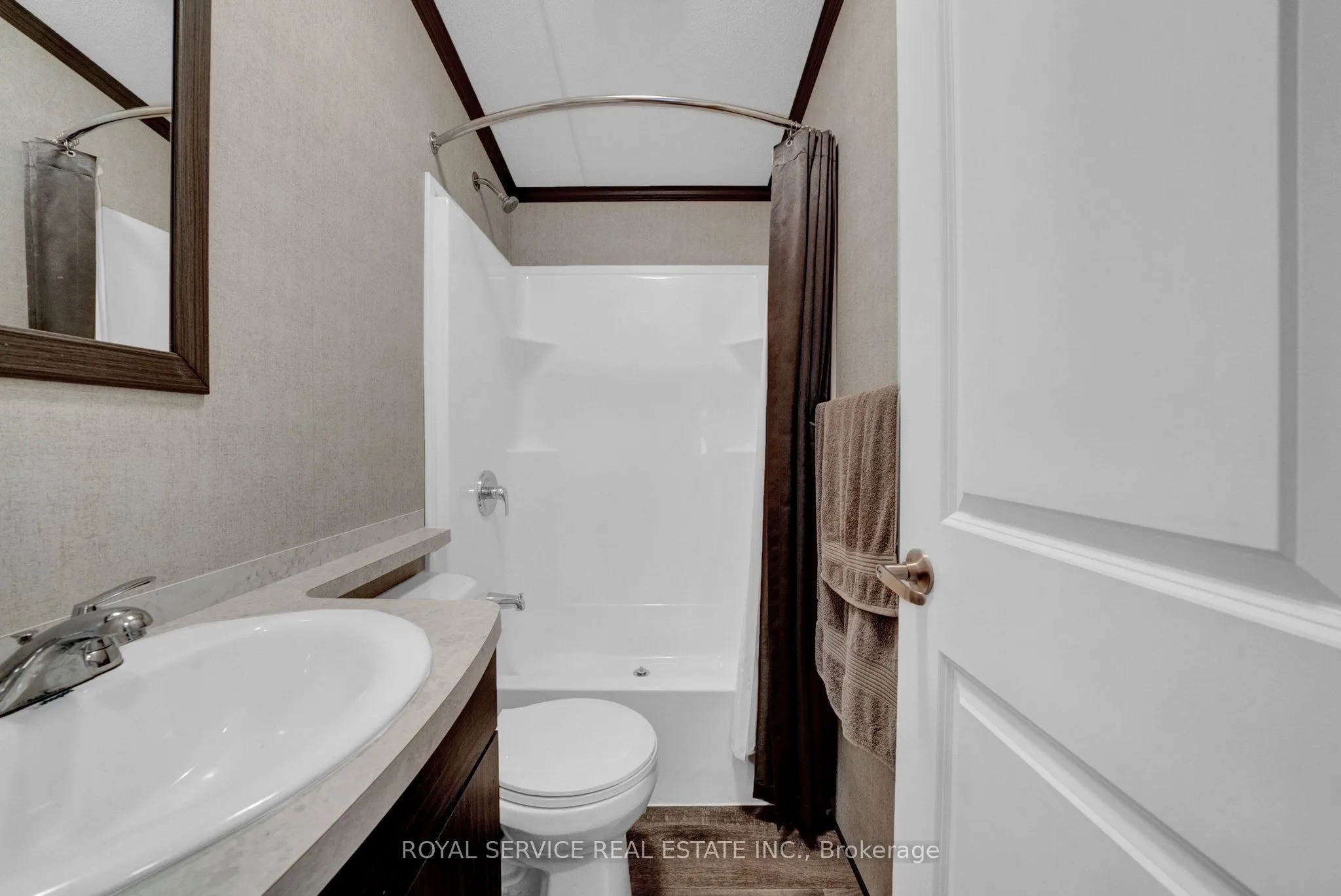 1235 Villiers Line, #66 Cherry Hill Lane