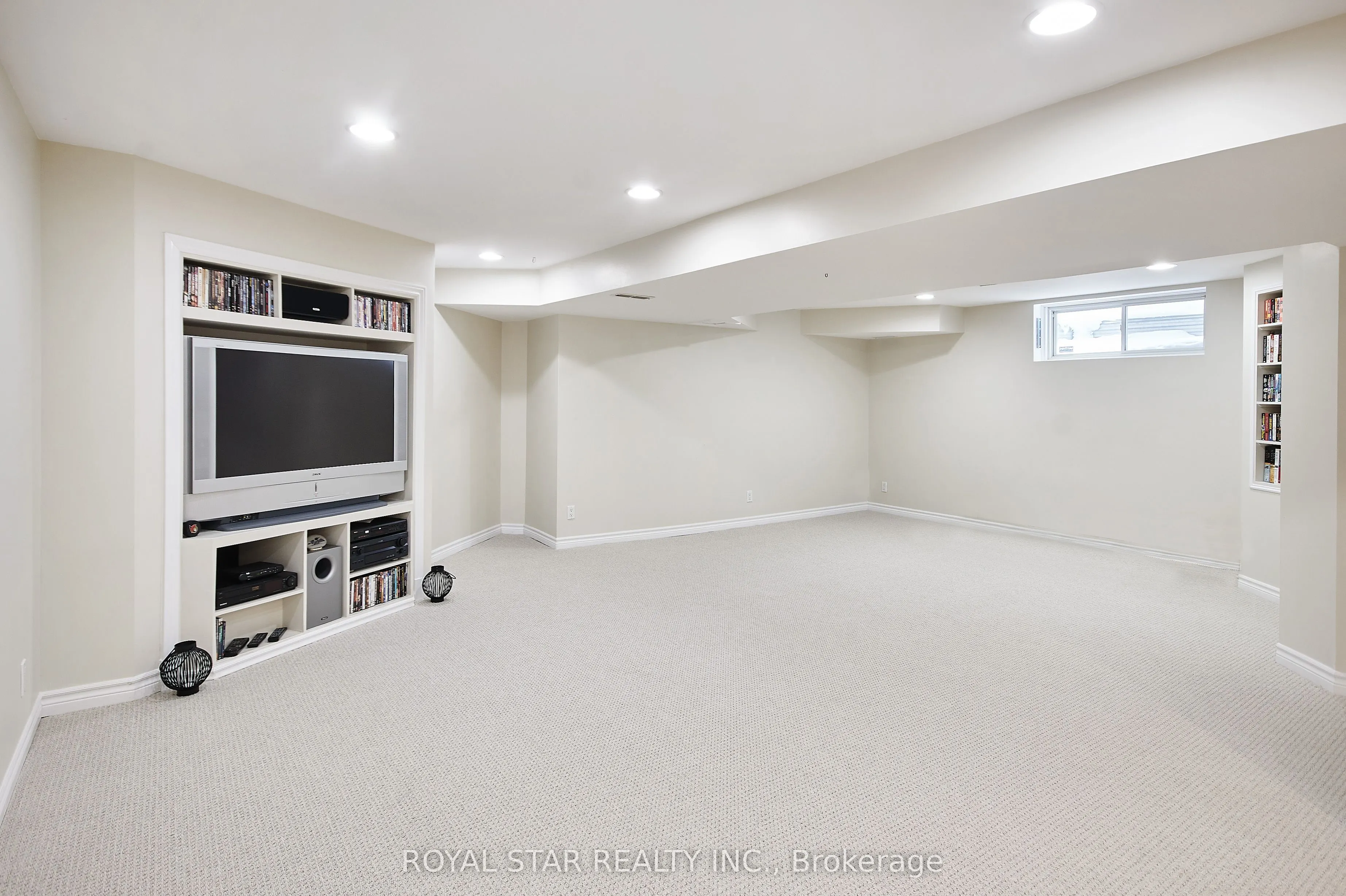 38 Rialto Way