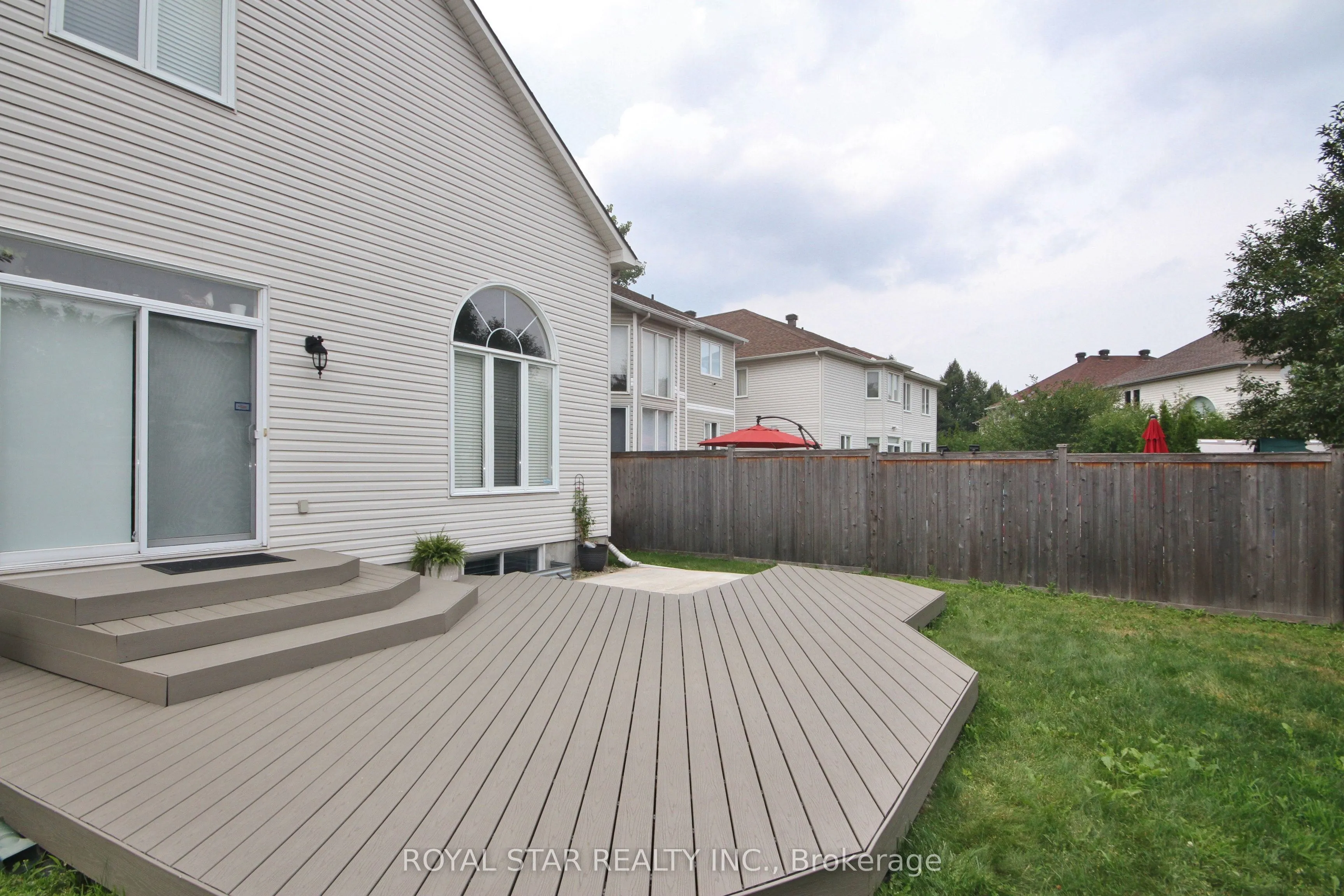 38 Rialto Way