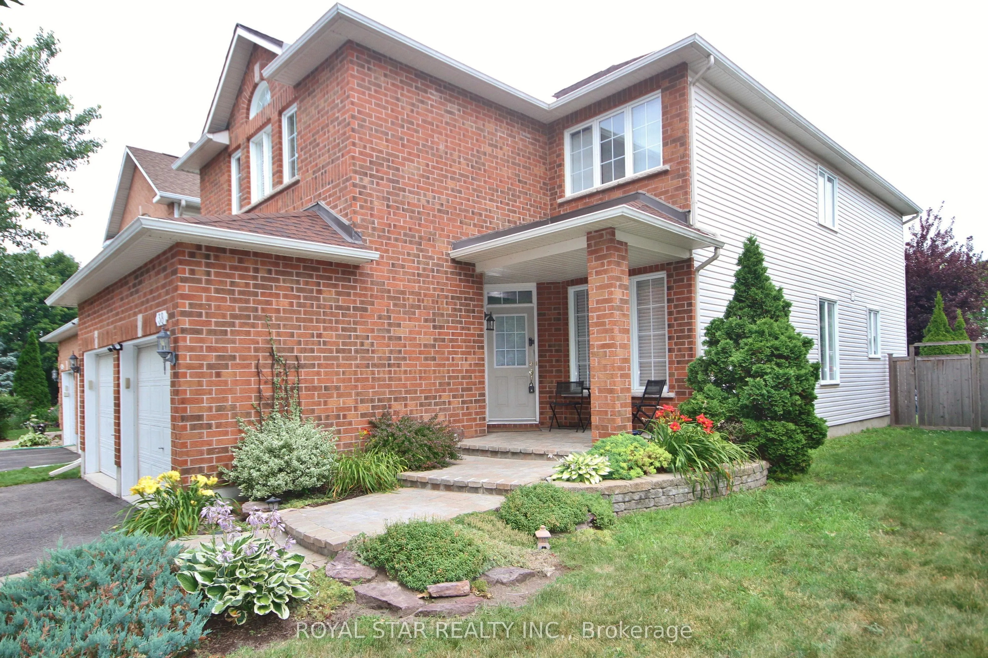 38 Rialto Way