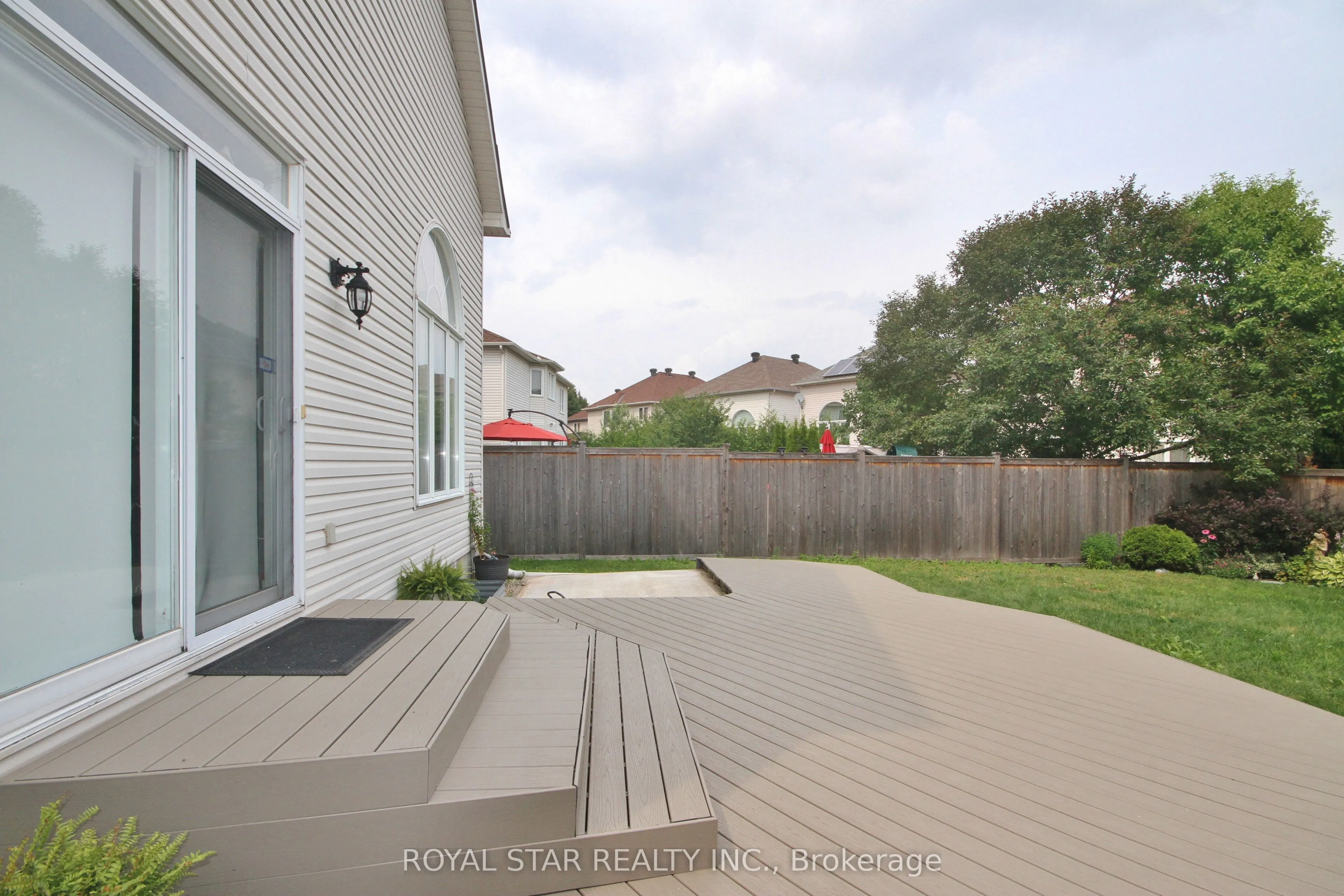 38 Rialto Way