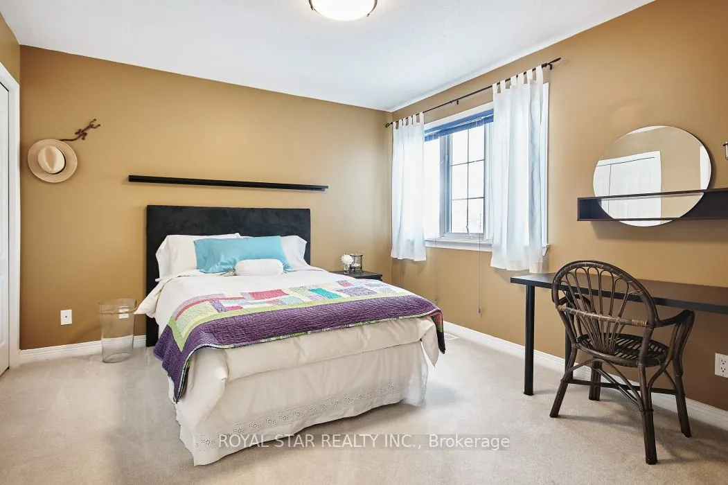 38 Rialto Way