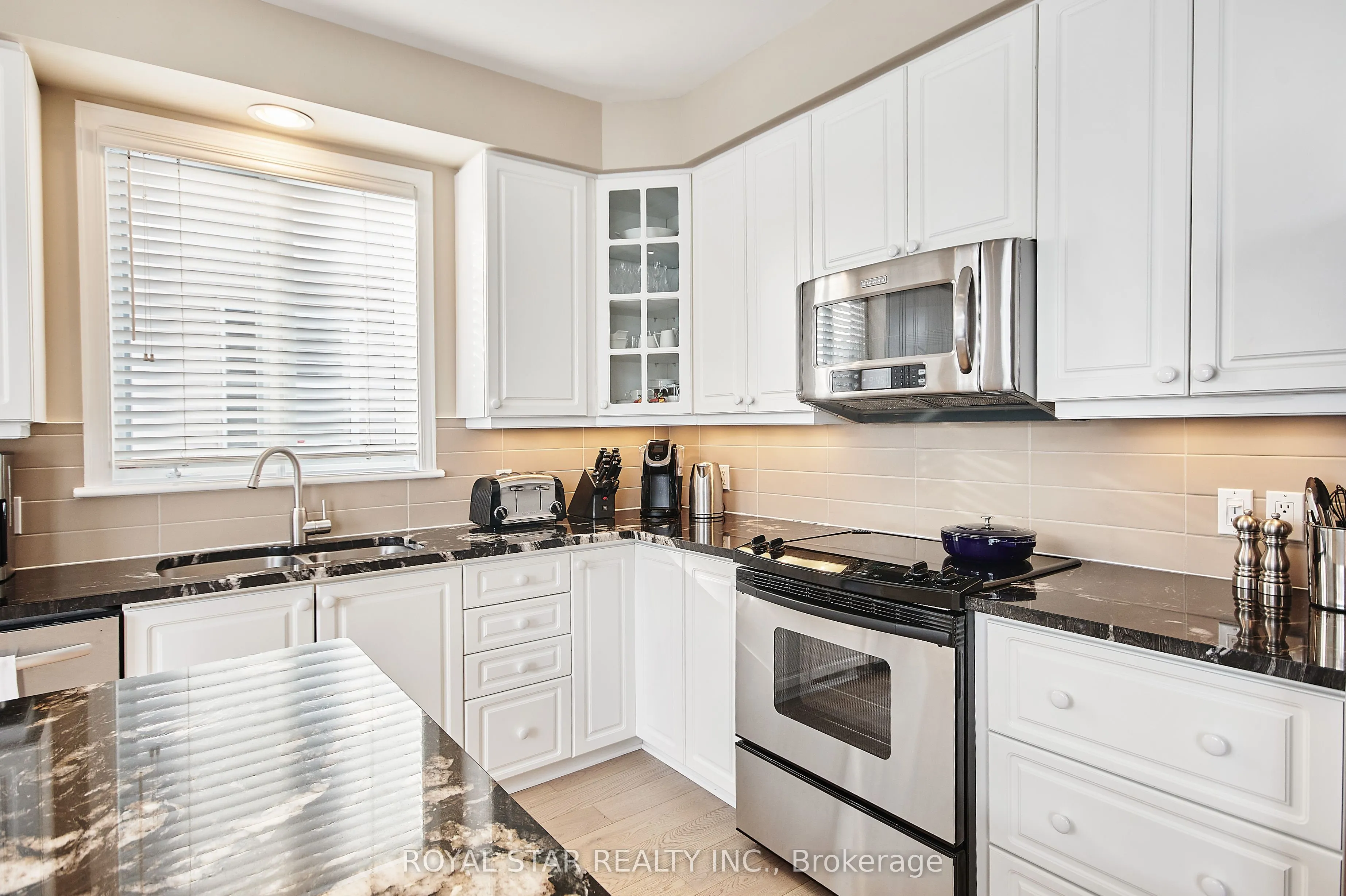 38 Rialto Way