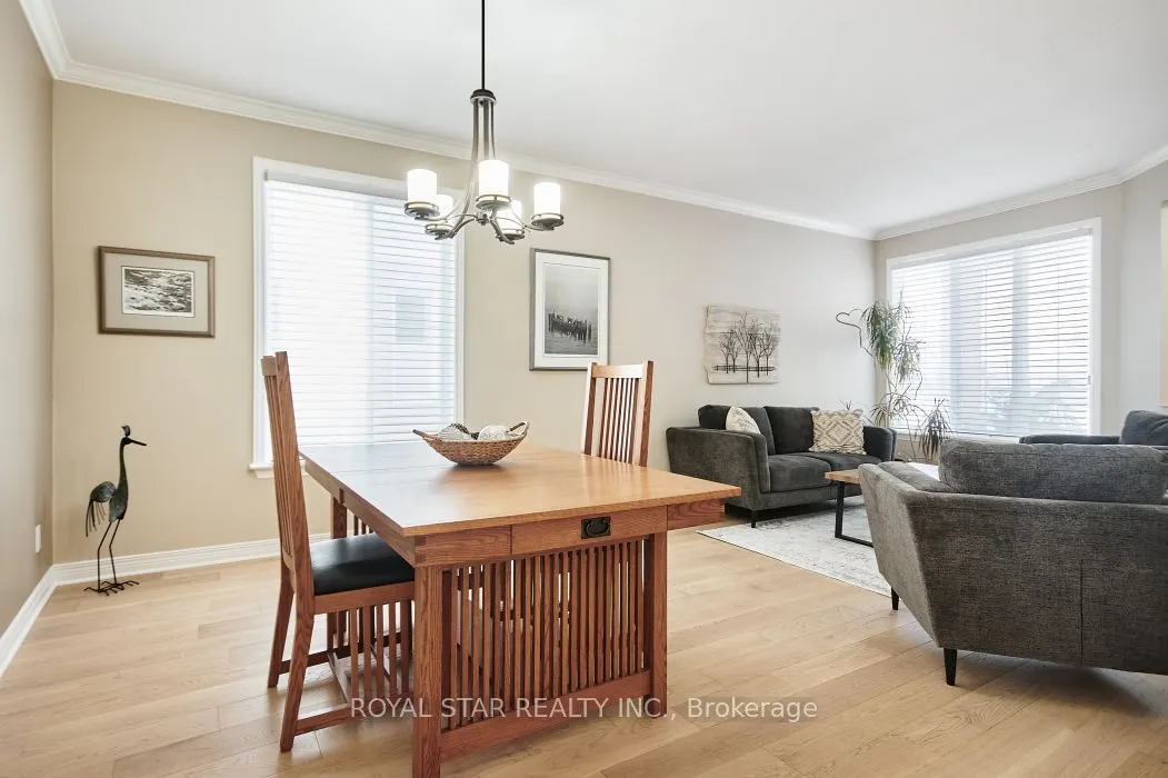 38 Rialto Way