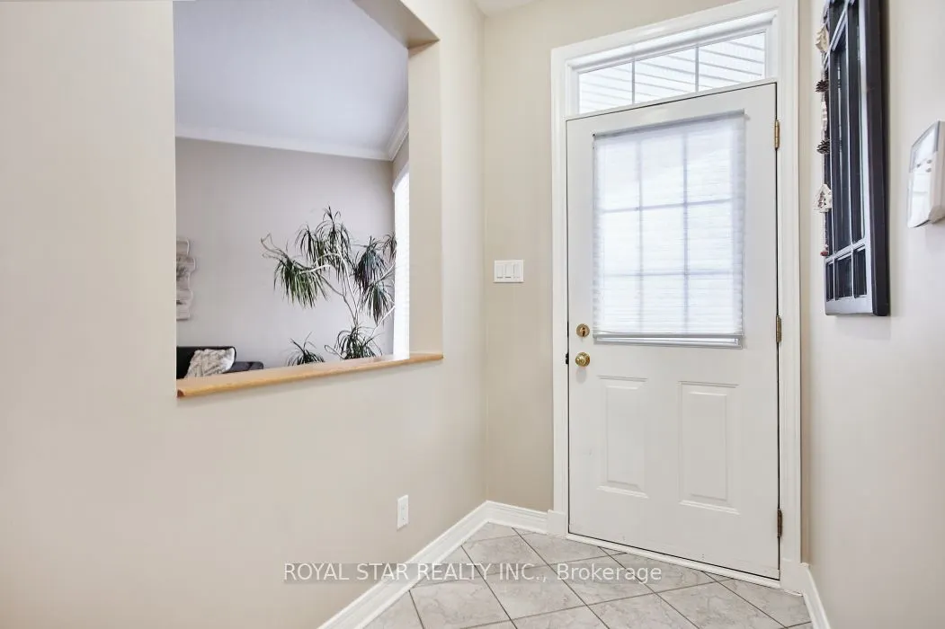 38 Rialto Way