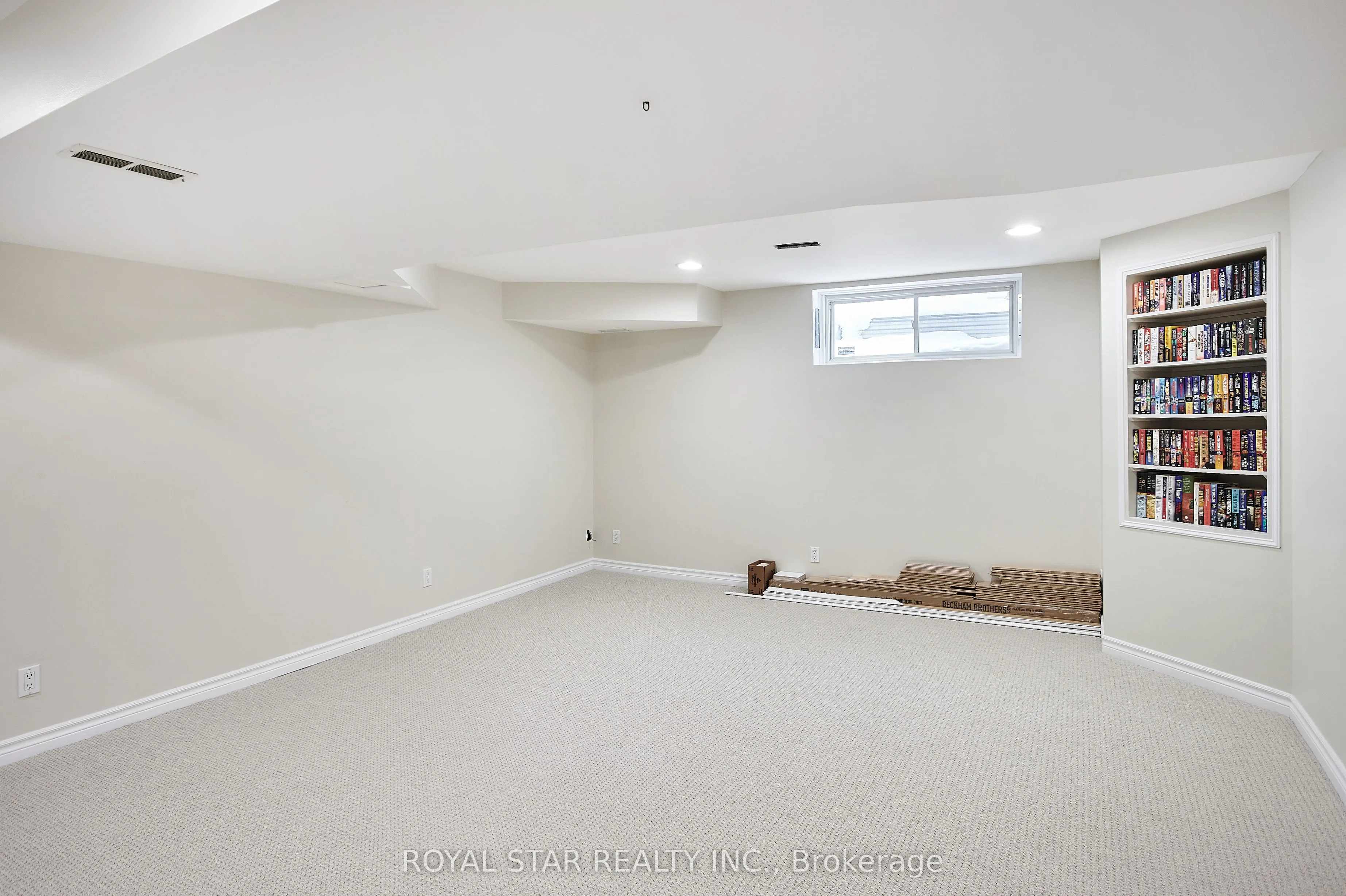 38 Rialto Way