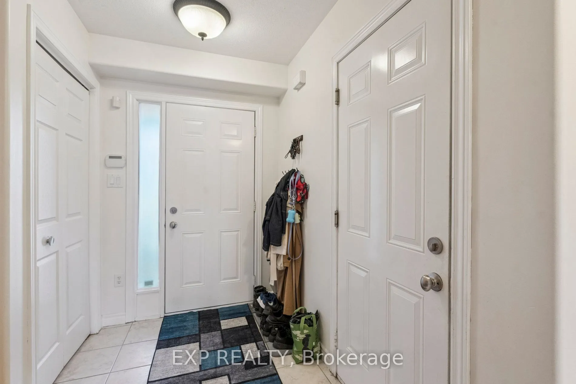 27 Pettit Street