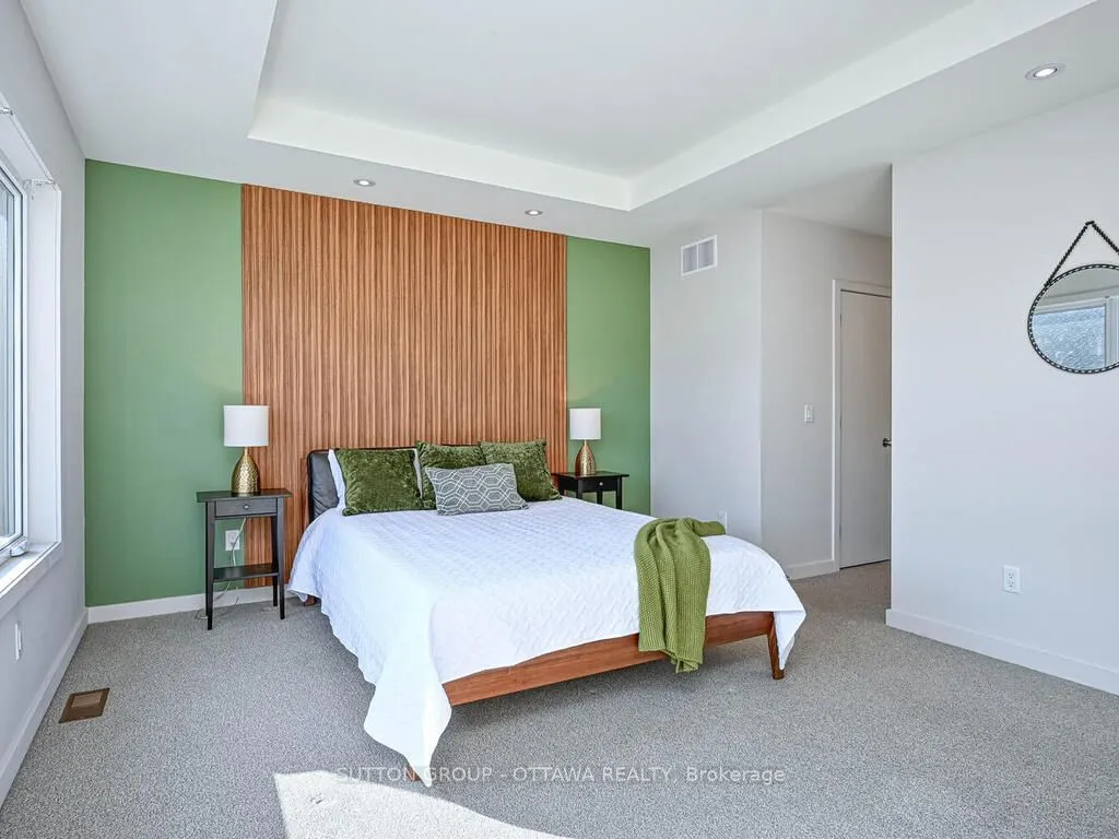 732 Wooler Place