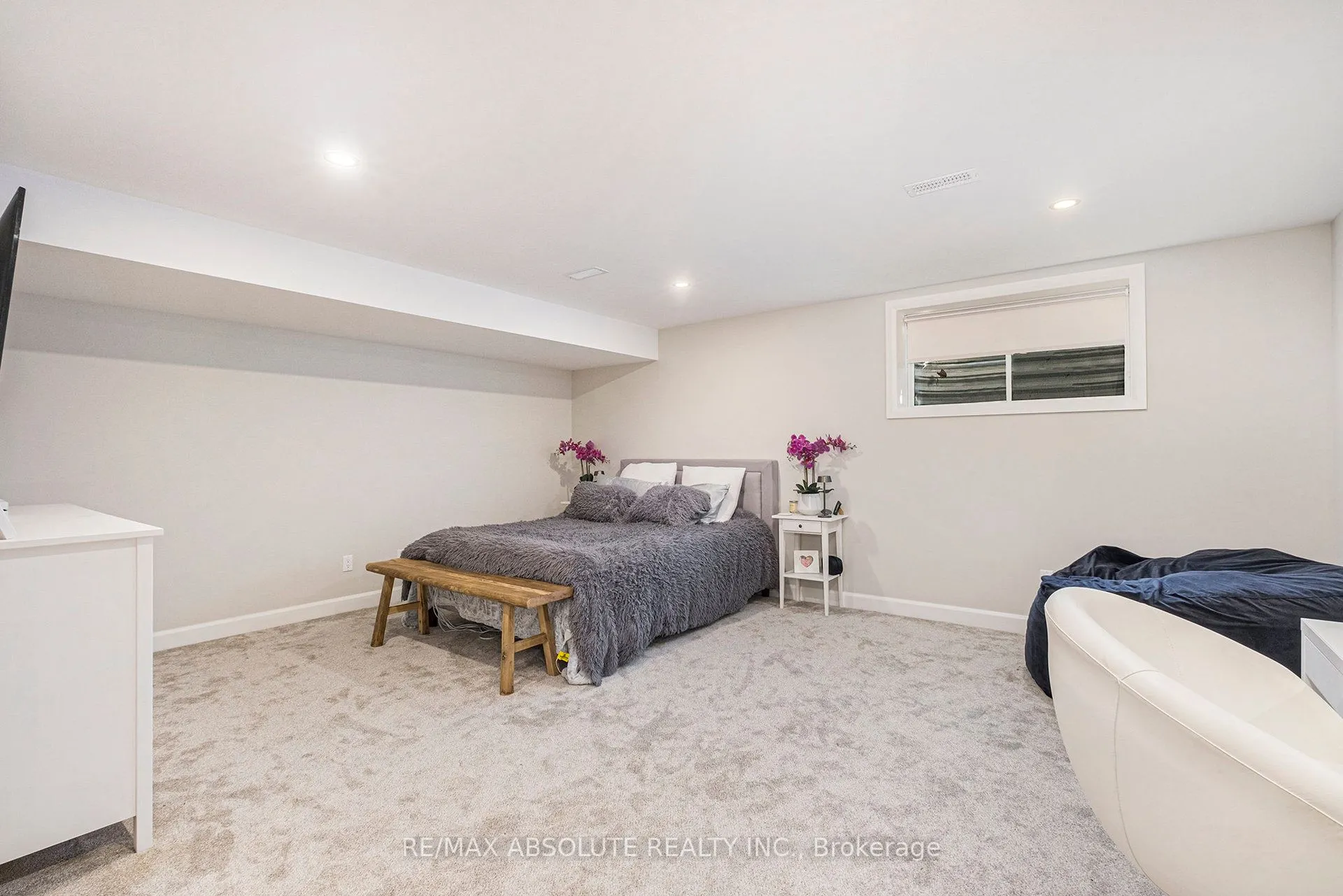 16 Cockburn Street, #B