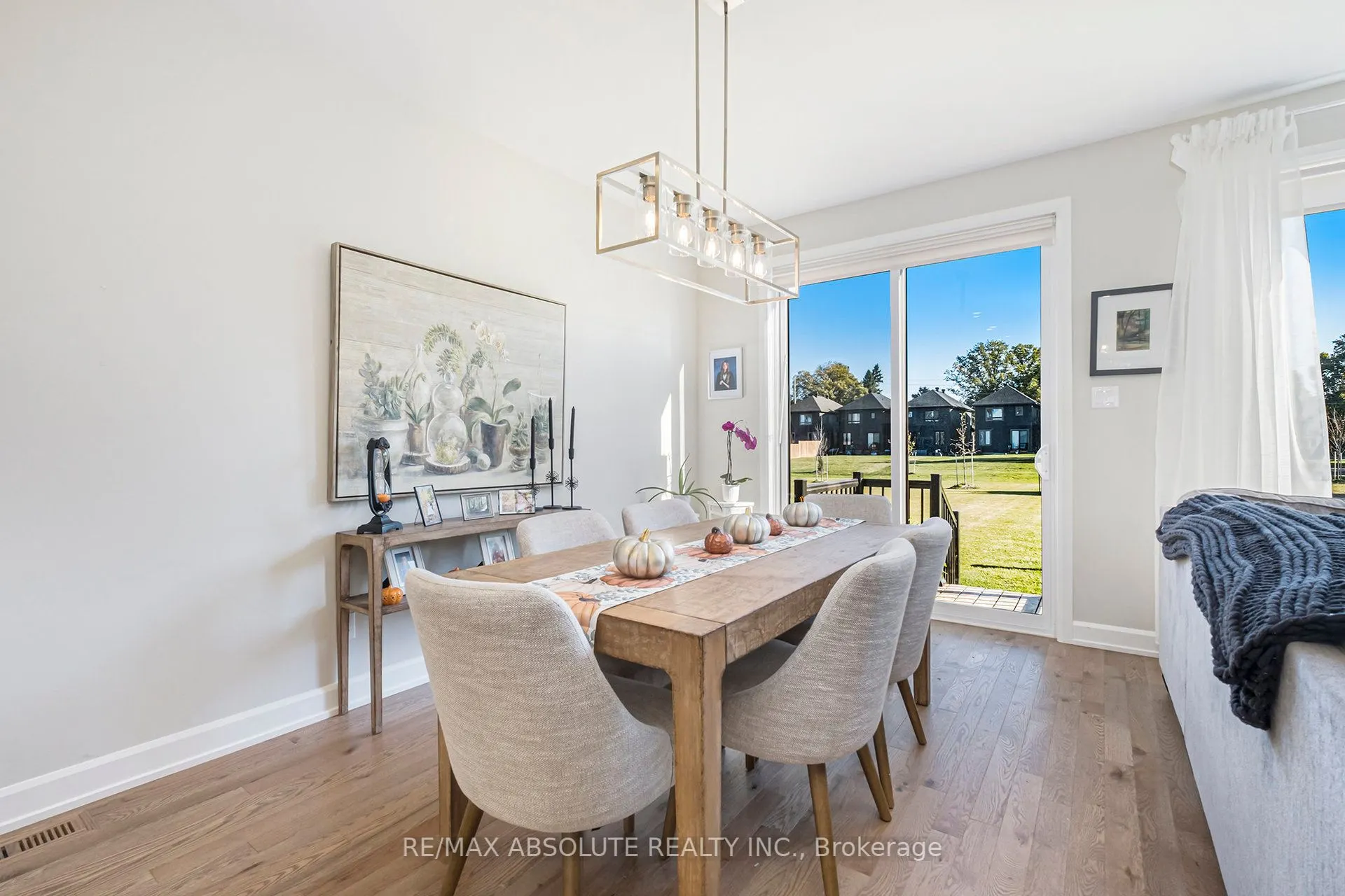 16 Cockburn Street, #B