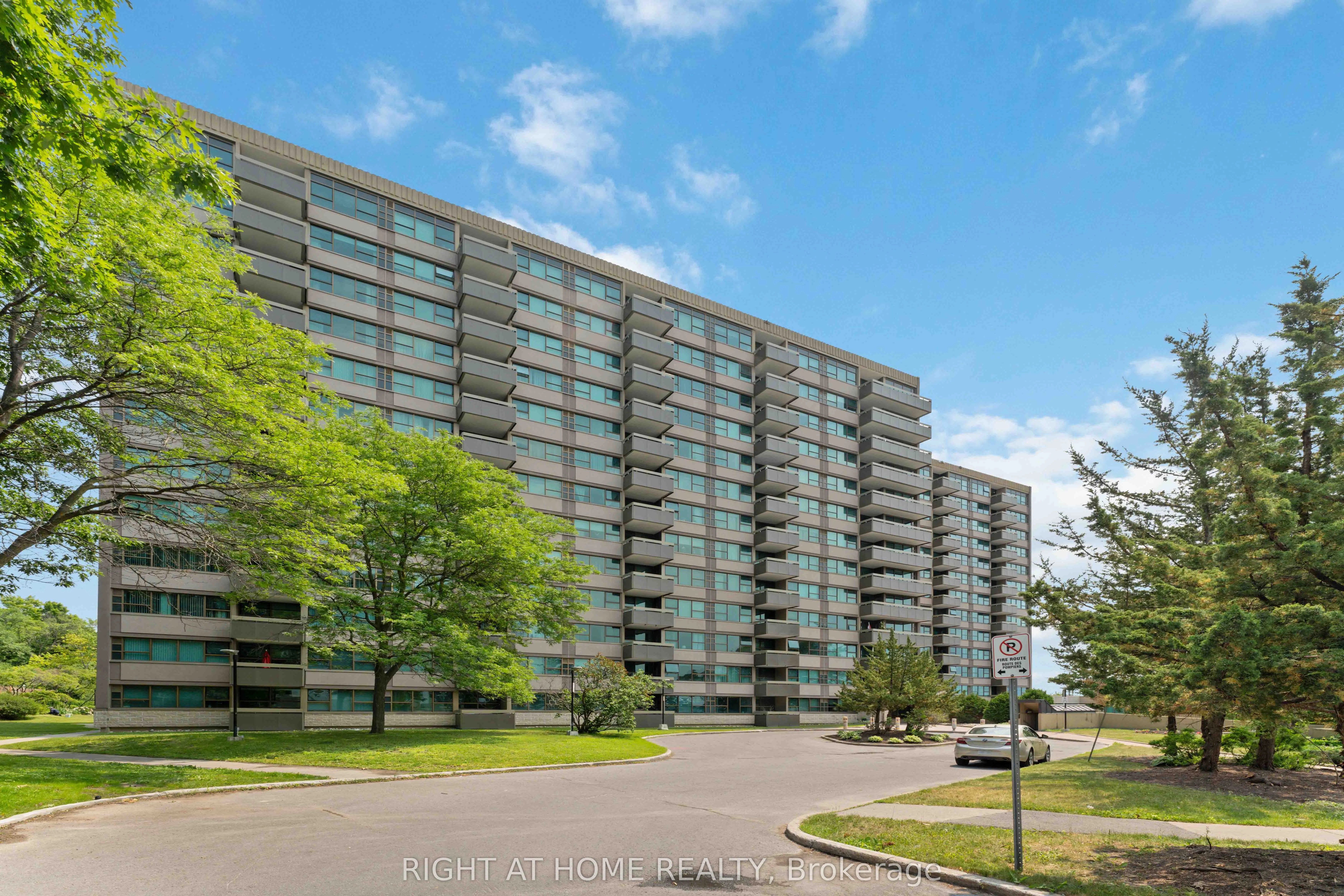 555 Brittany Drive, #903