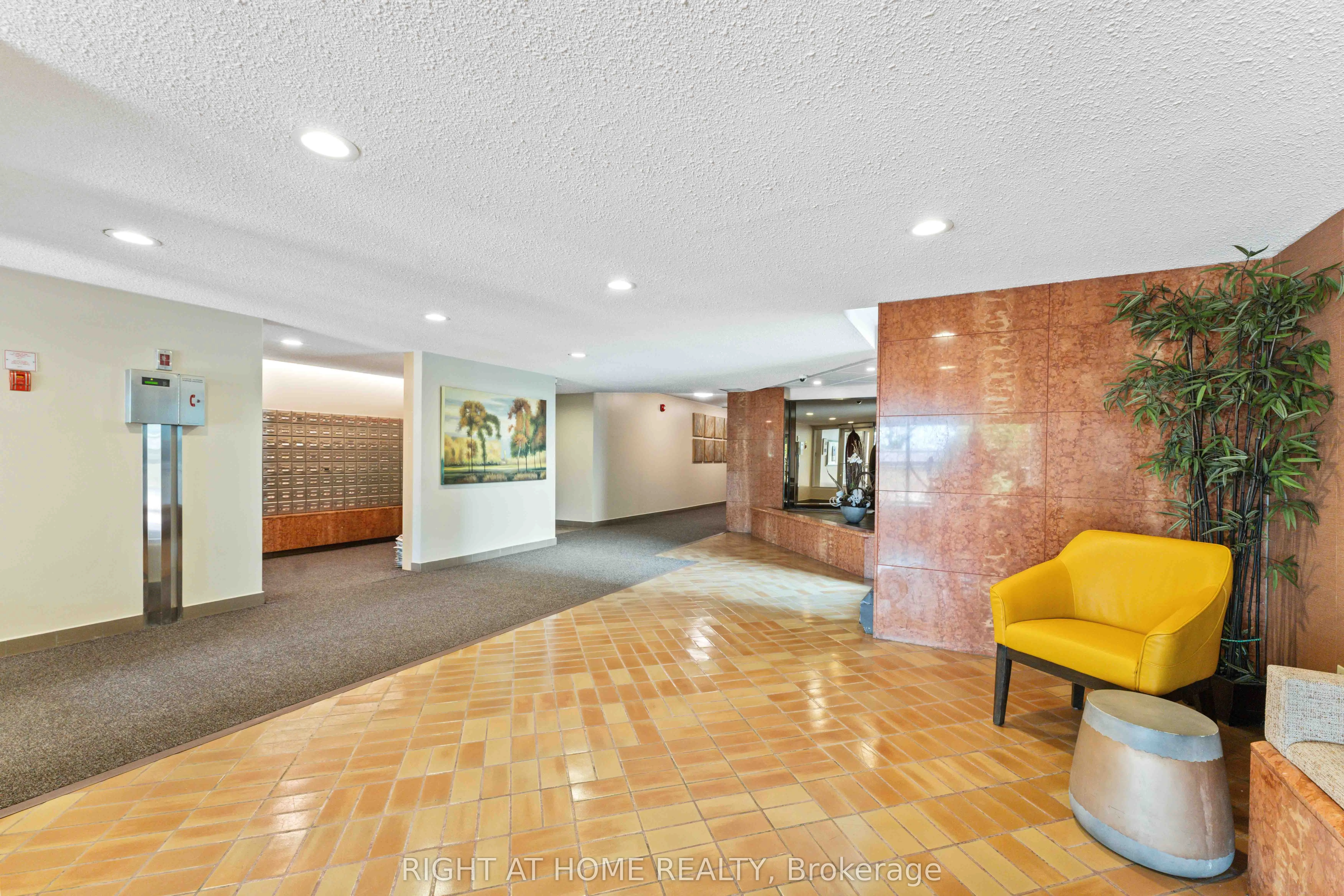 555 Brittany Drive, #903