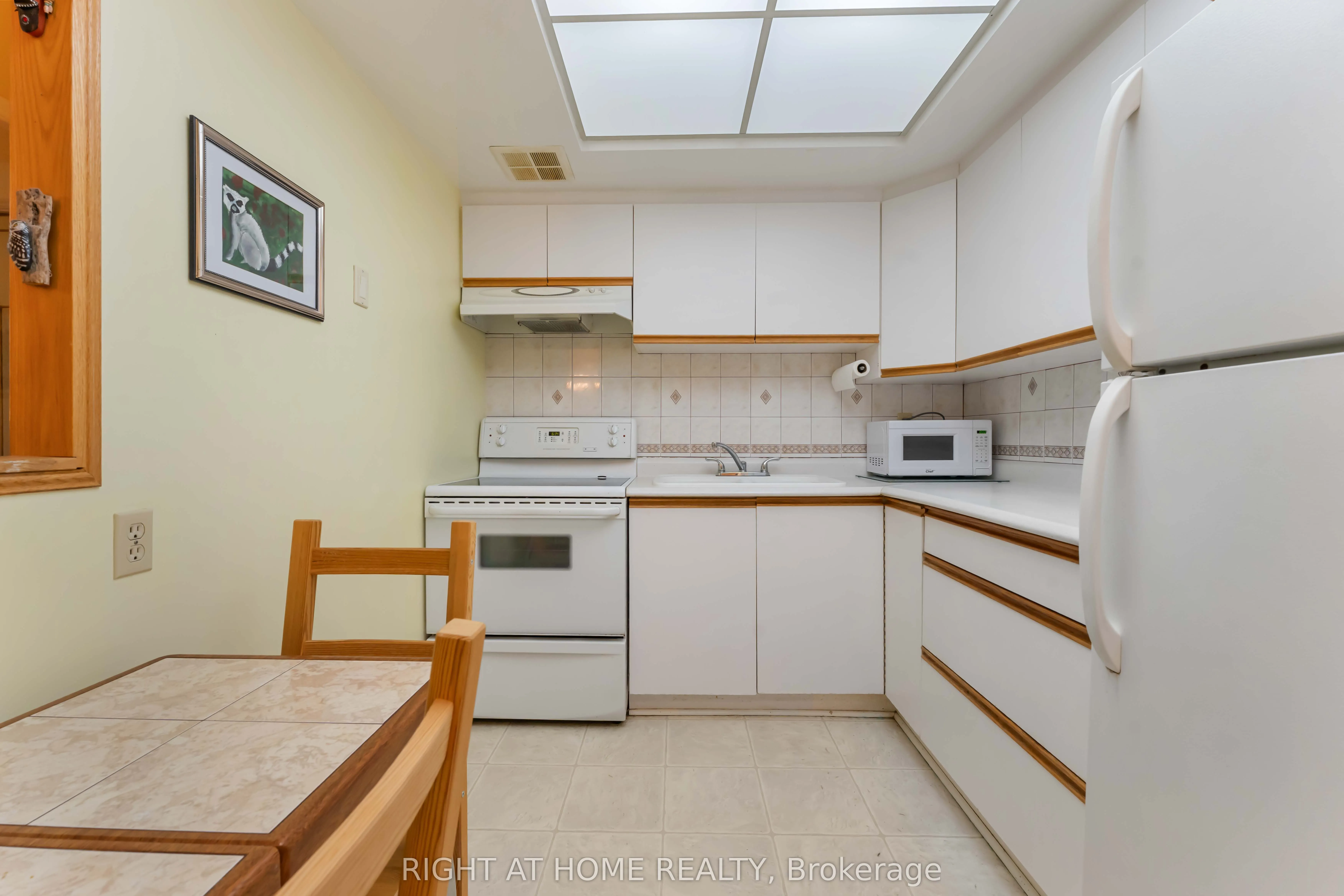 555 Brittany Drive, #903