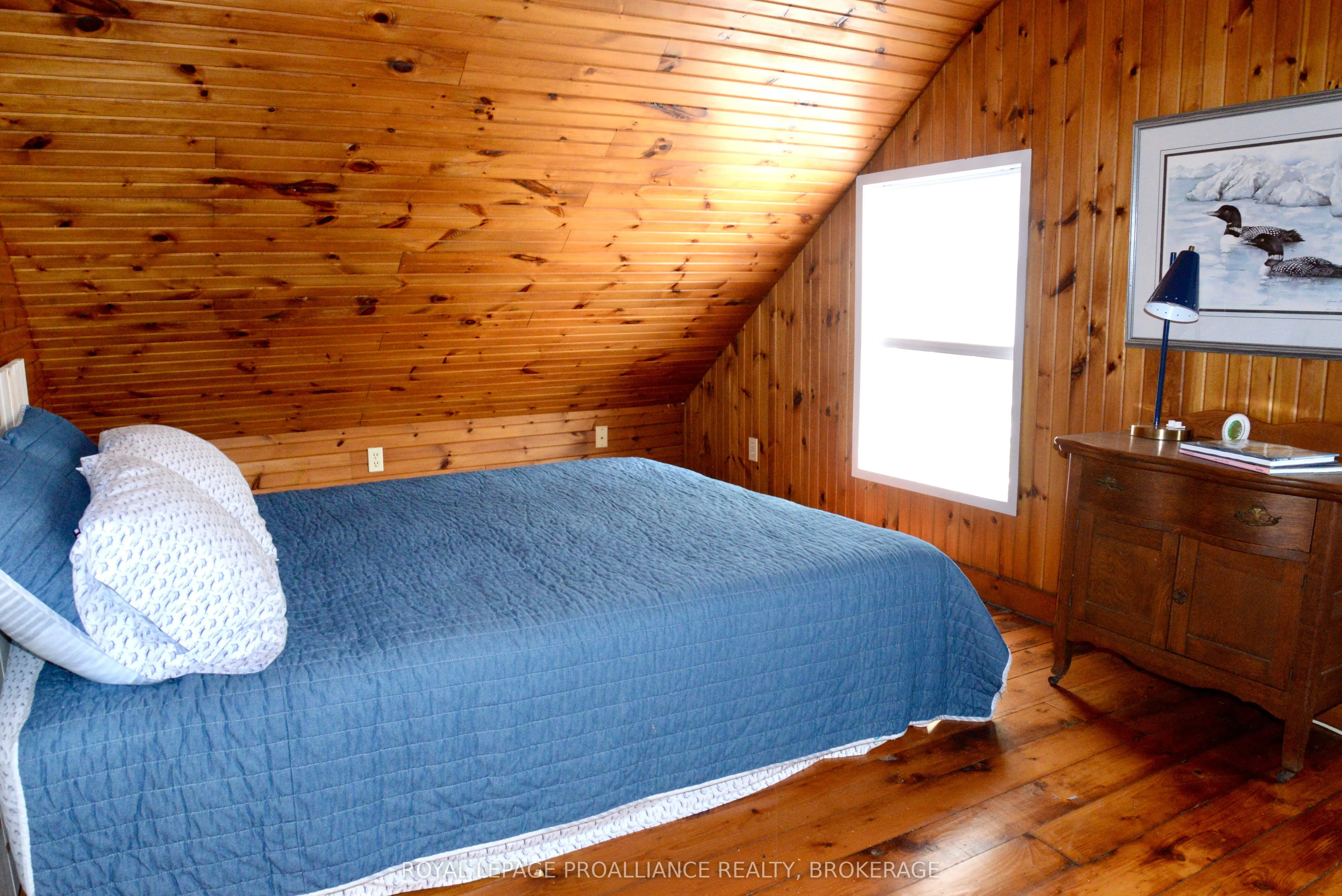 121 Tremont Park Island