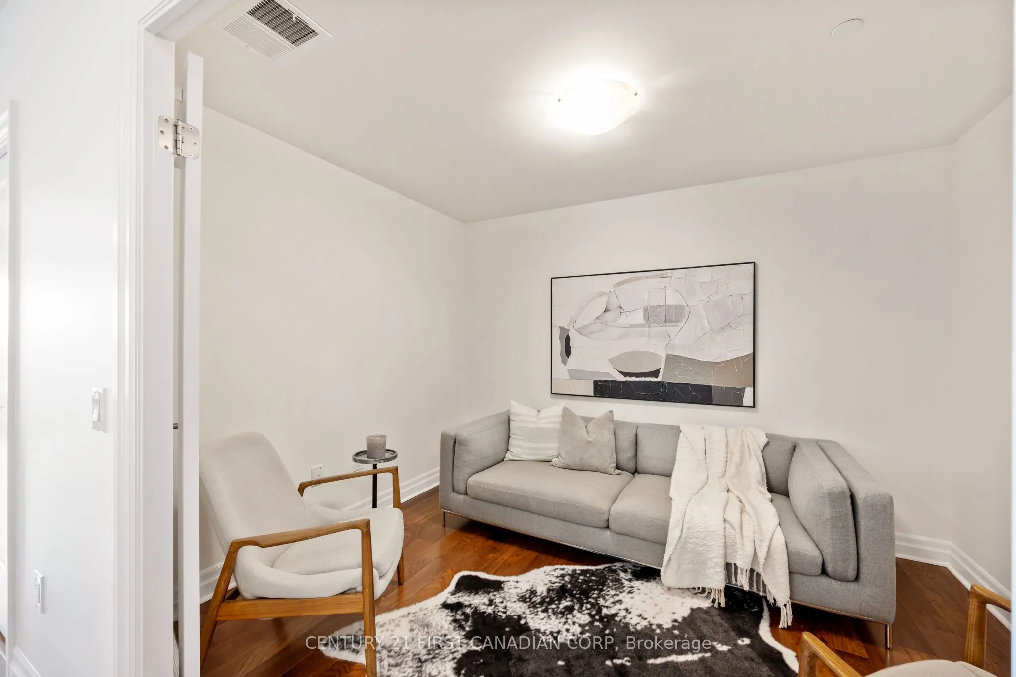 505 Talbot Street, #1109
