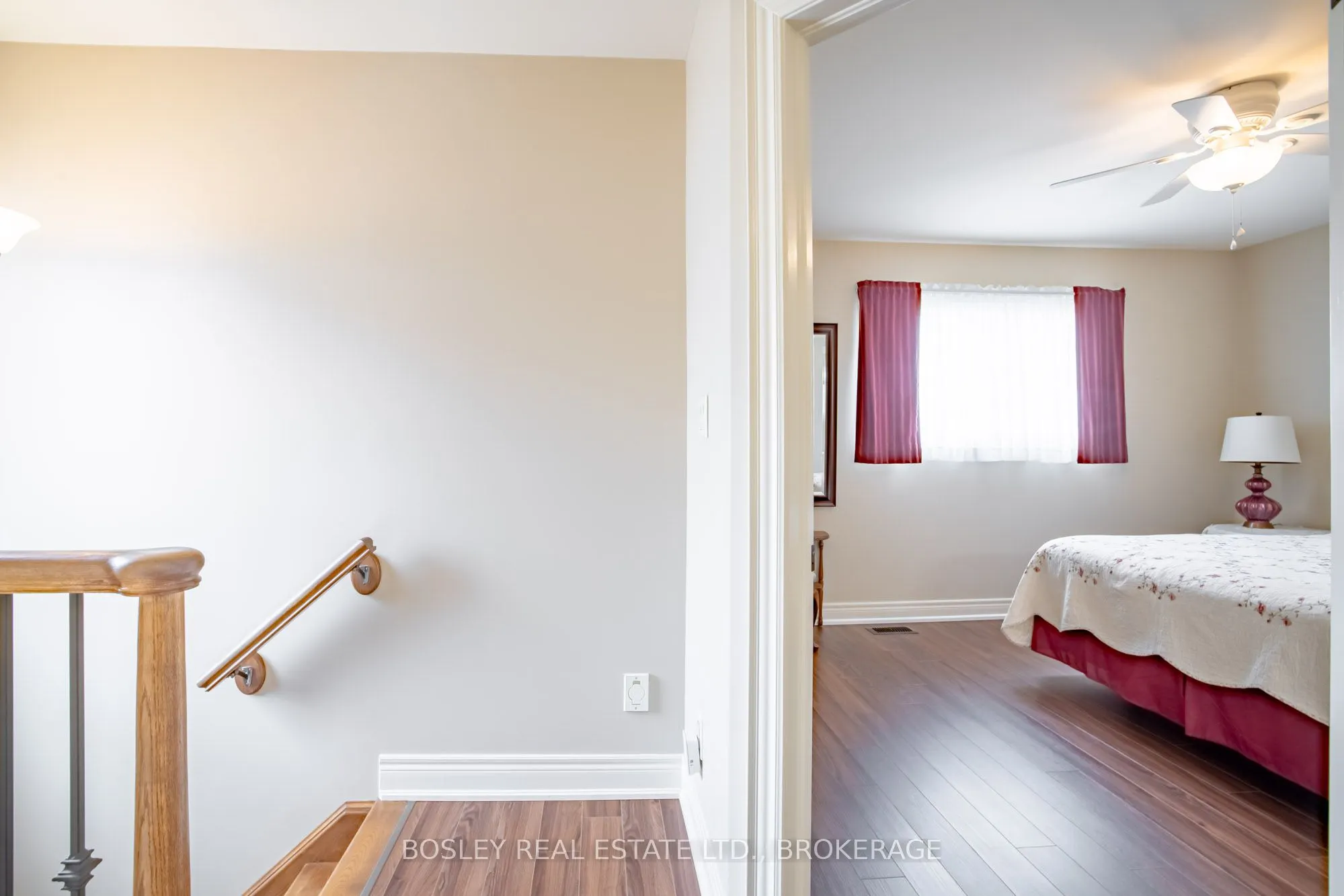 409 Niagara Street, #16