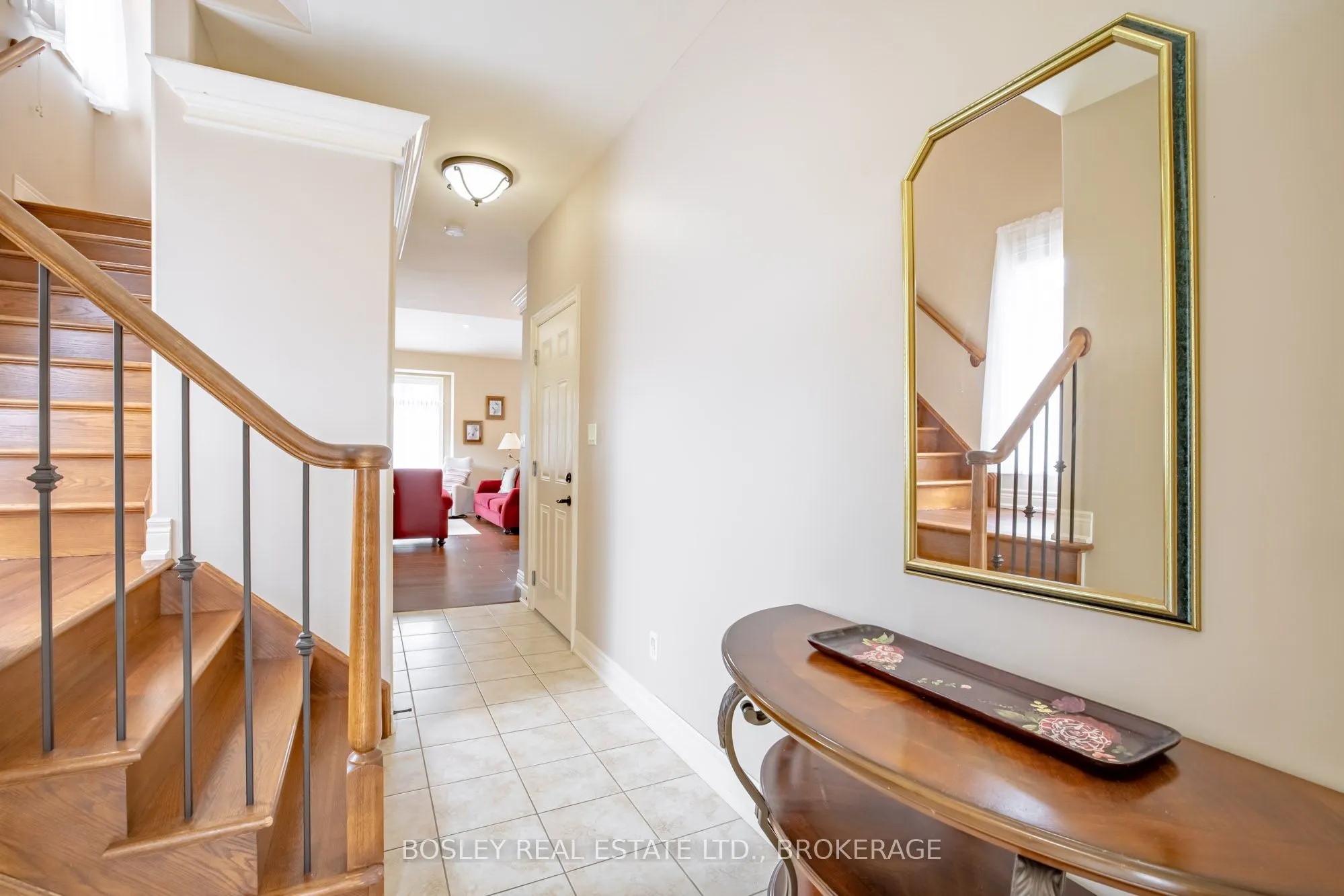 409 Niagara Street, #16