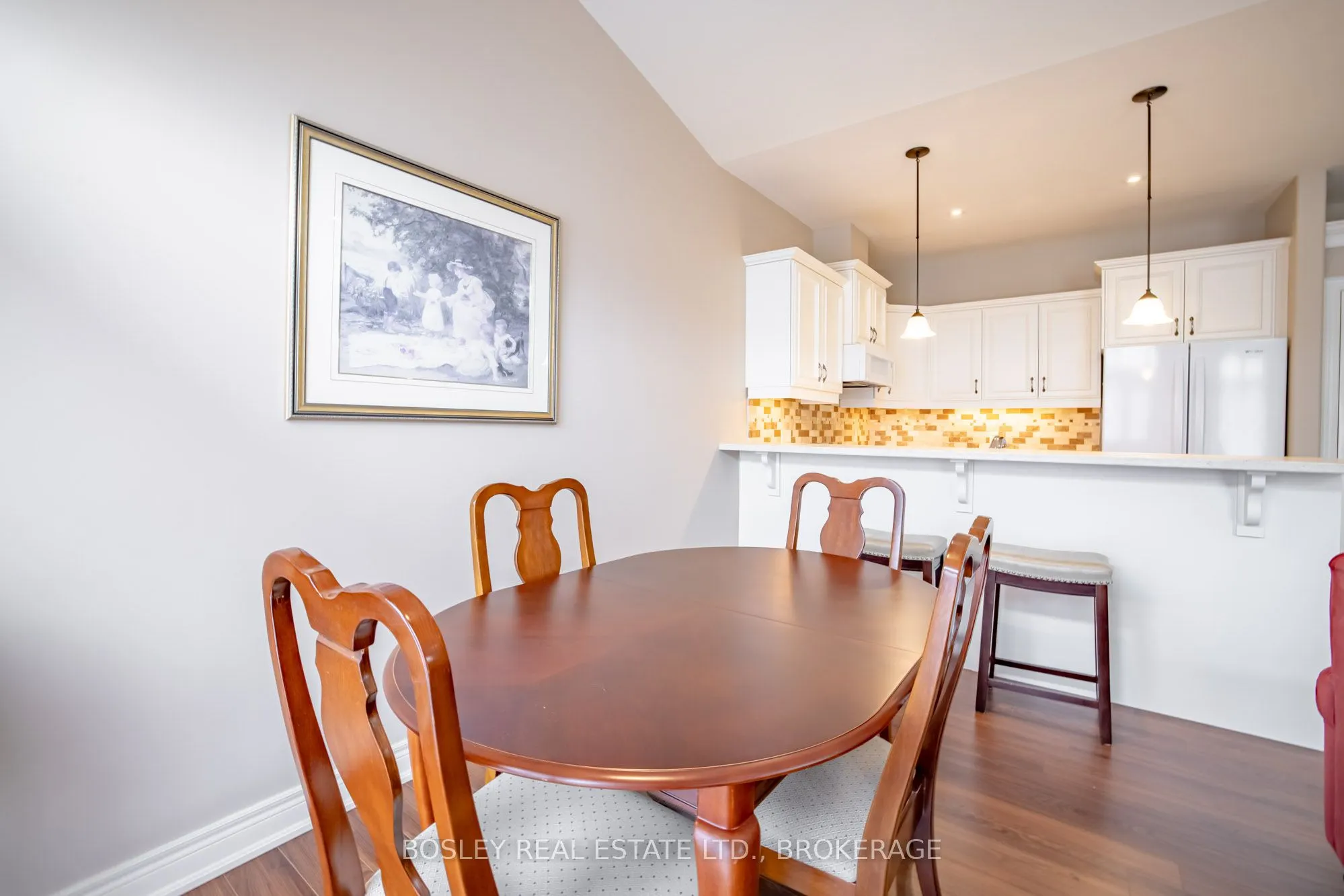 409 Niagara Street, #16