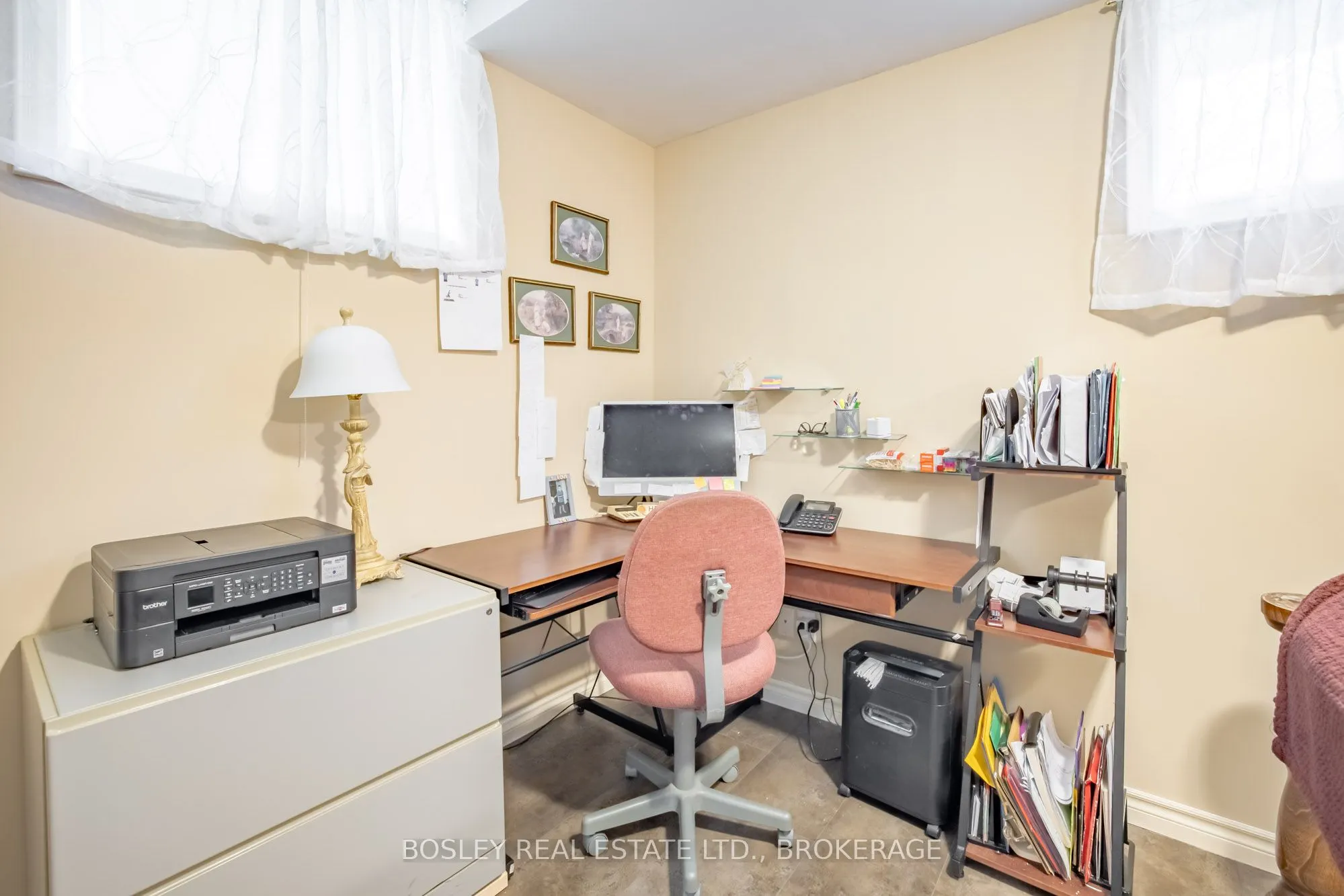 409 Niagara Street, #16