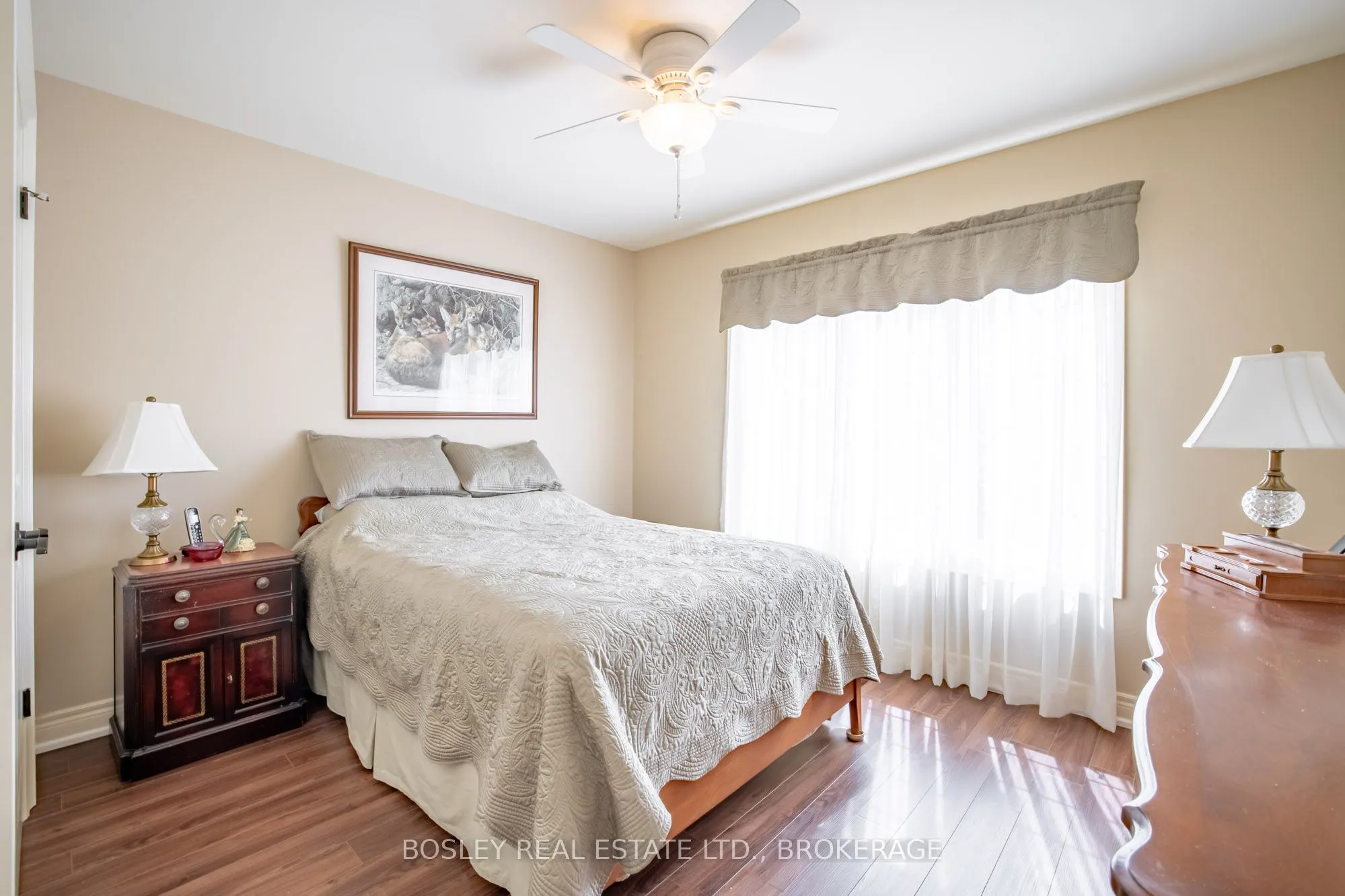 409 Niagara Street, #16