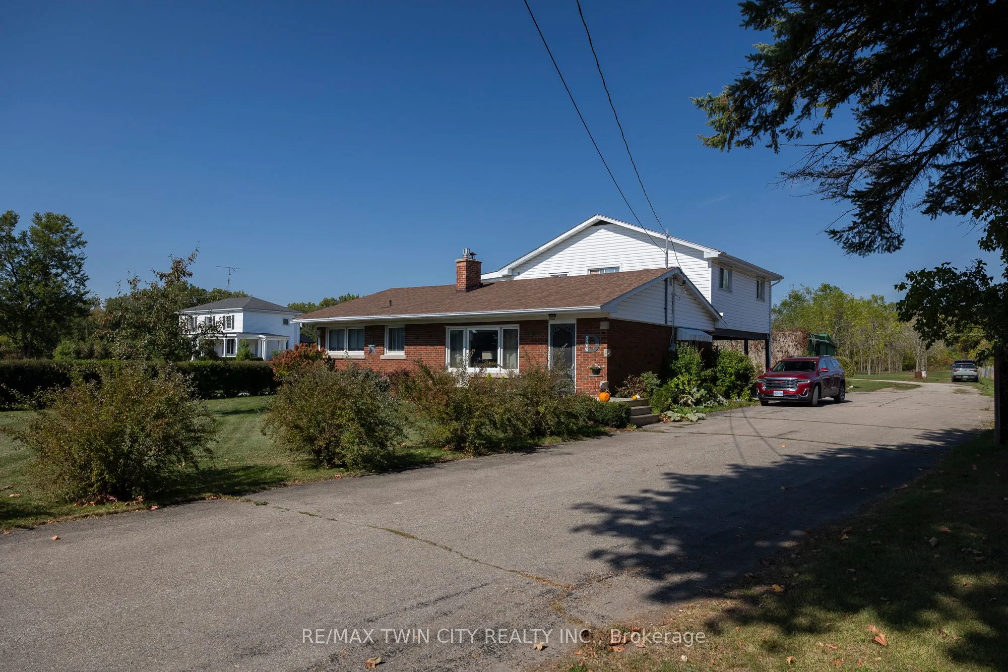 206 KING Street