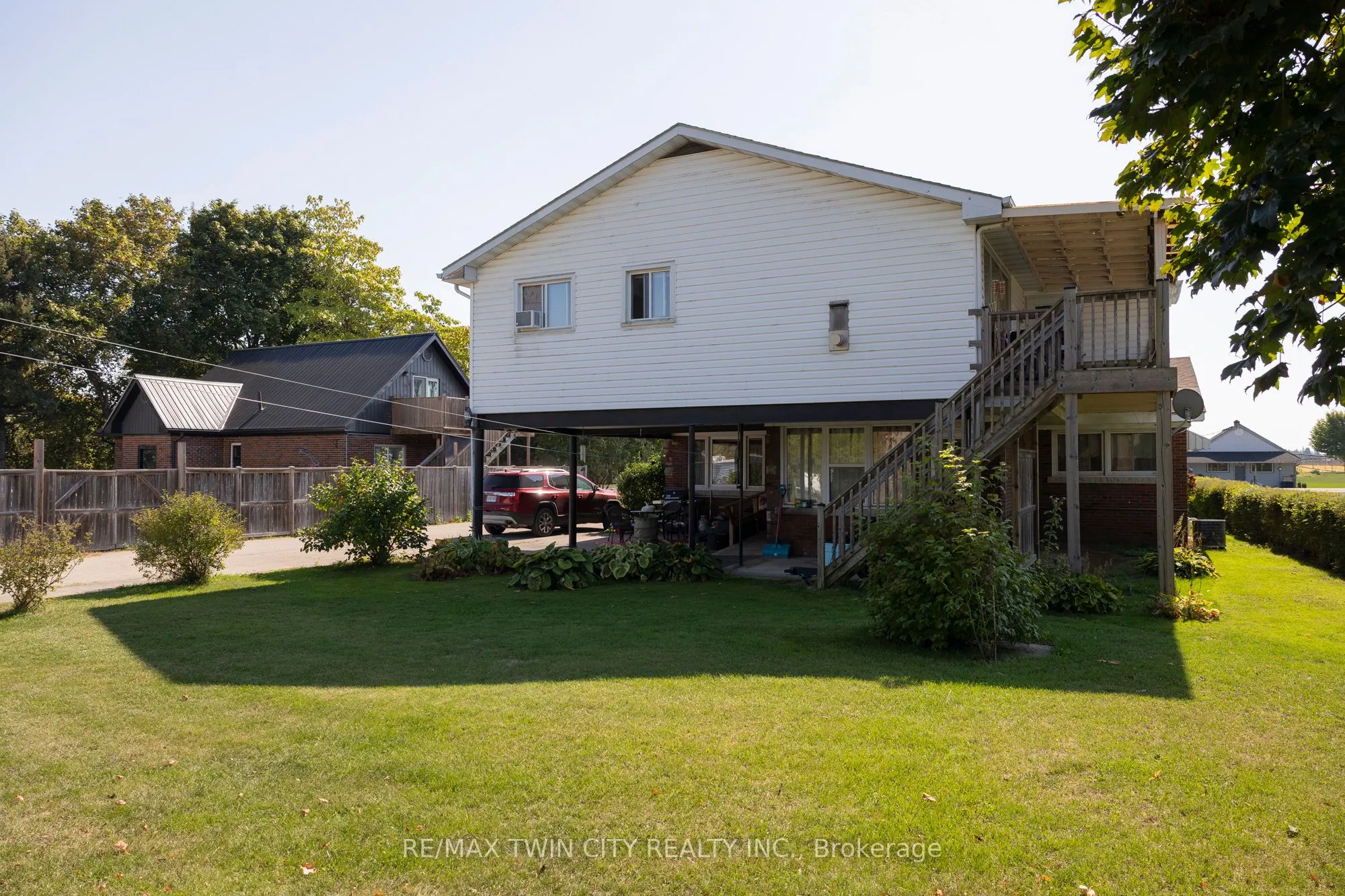 206 KING Street