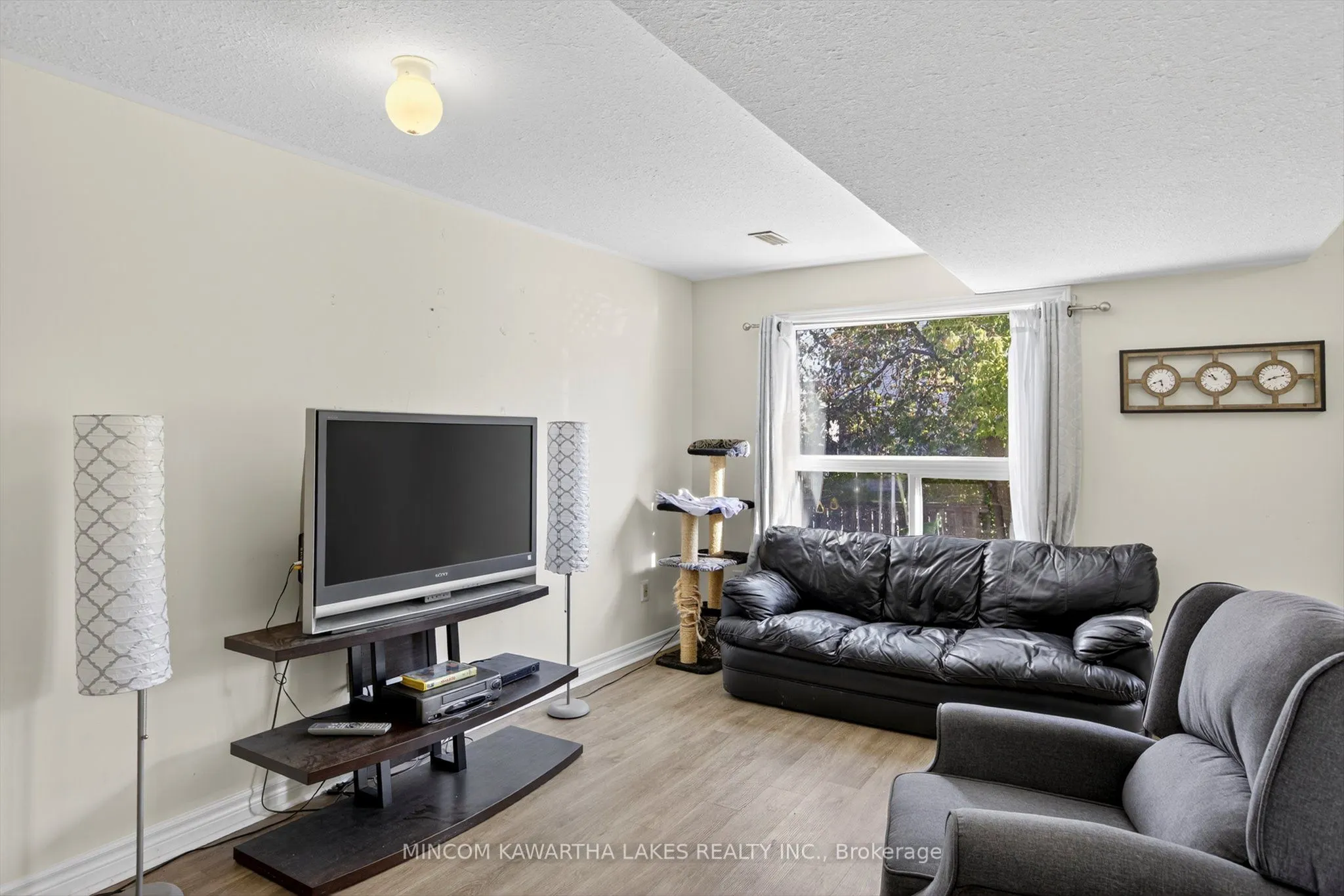 724 Trailview Drive