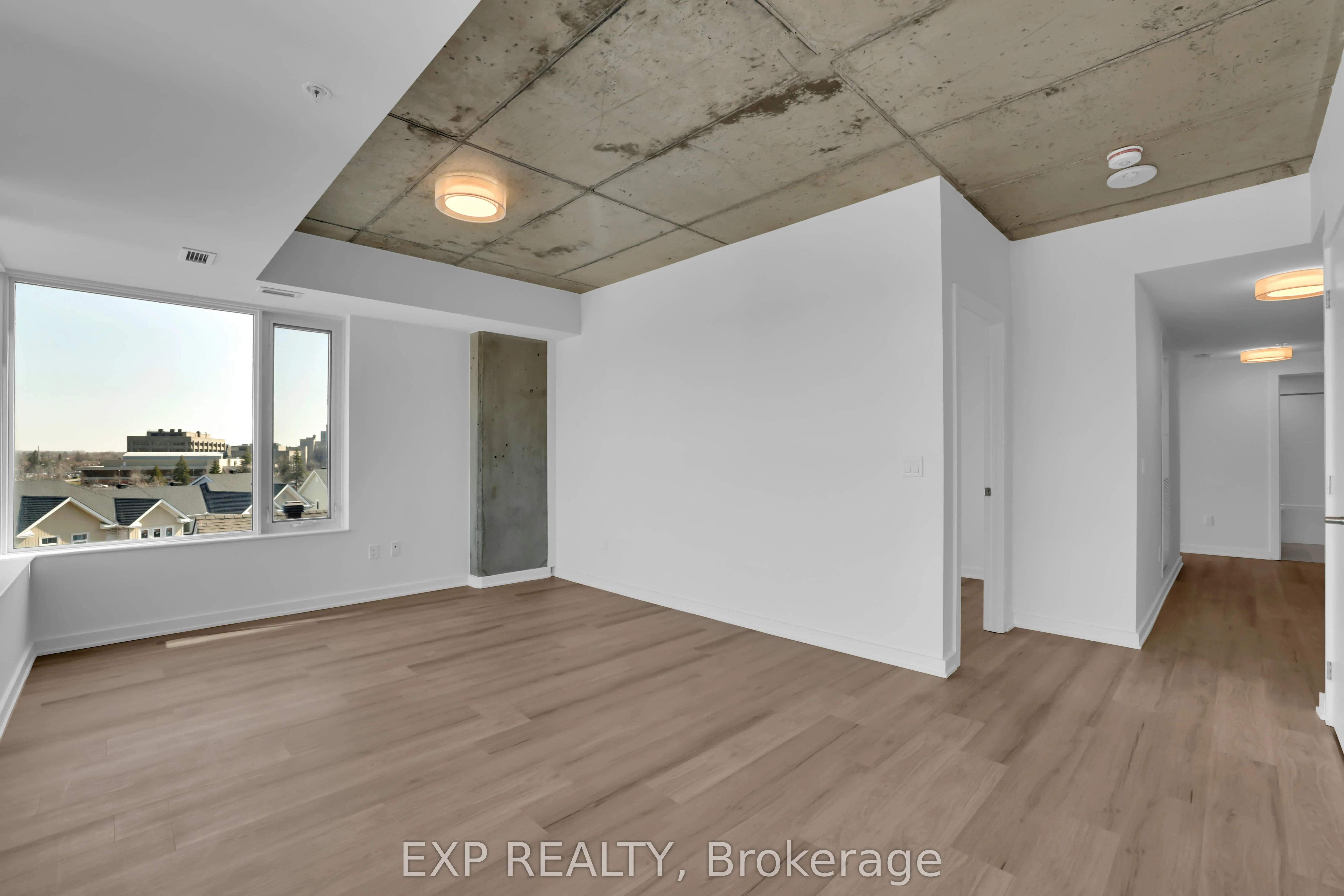 36 Robinson Avenue, #812