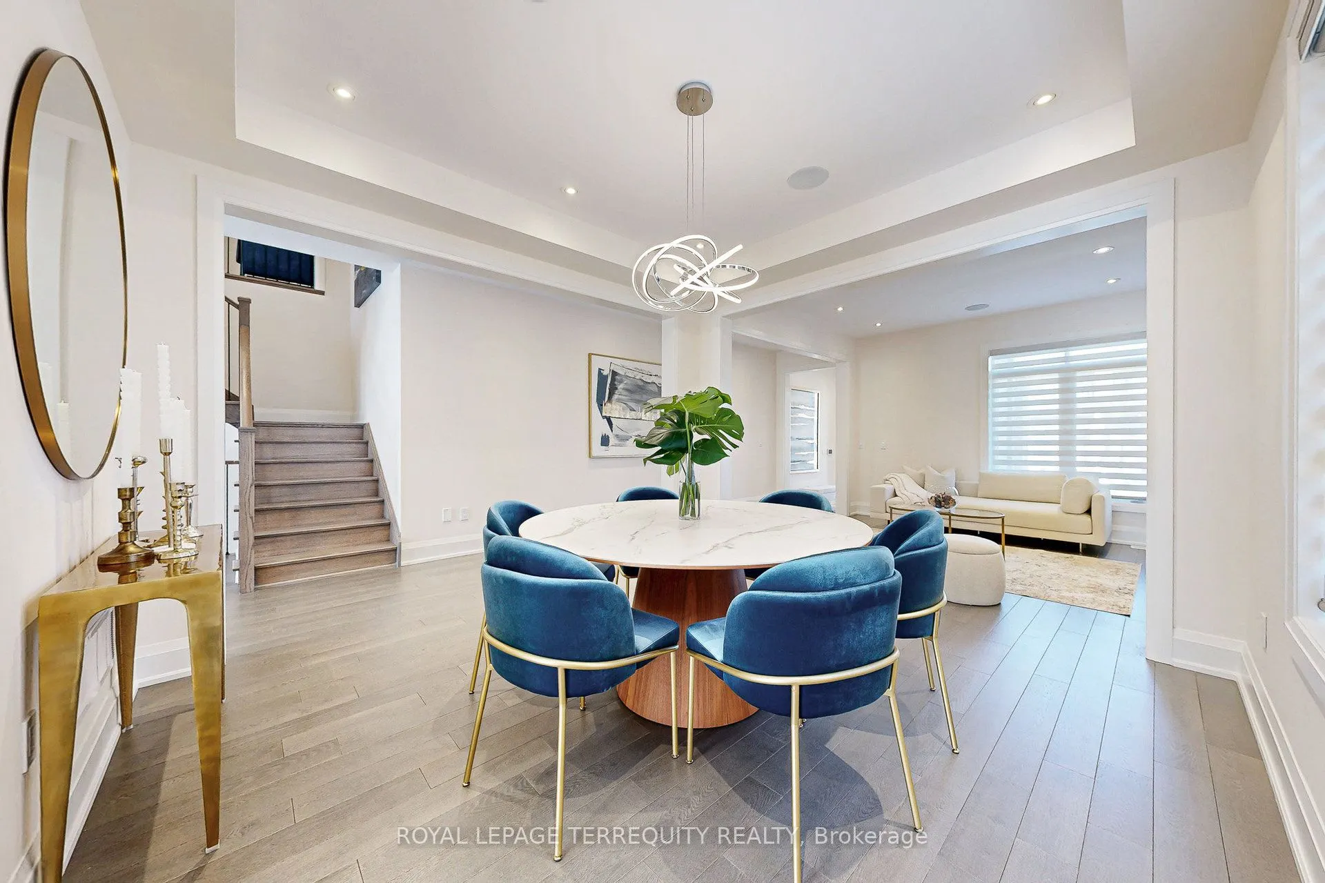 52 Lightfeather Place