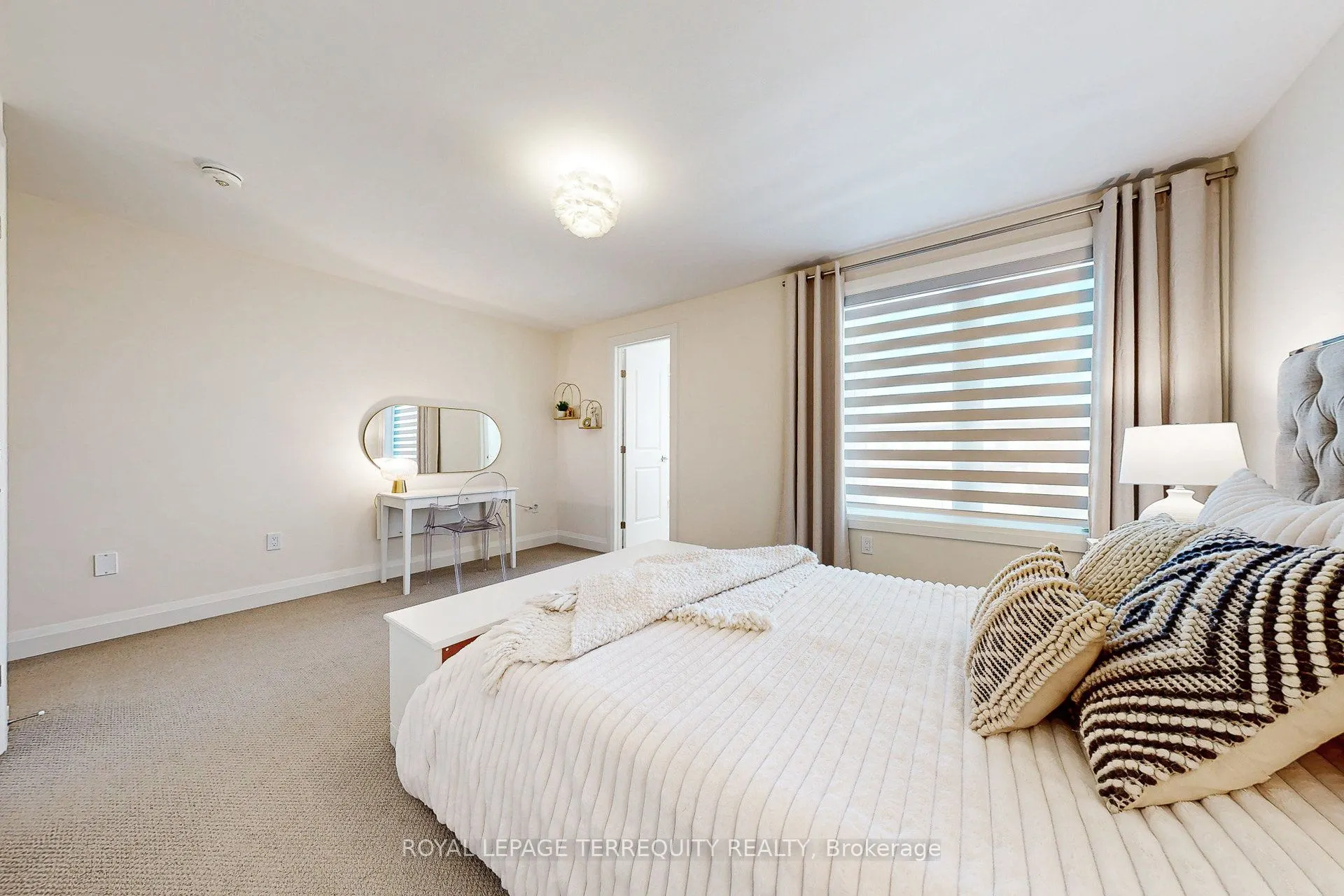 52 Lightfeather Place