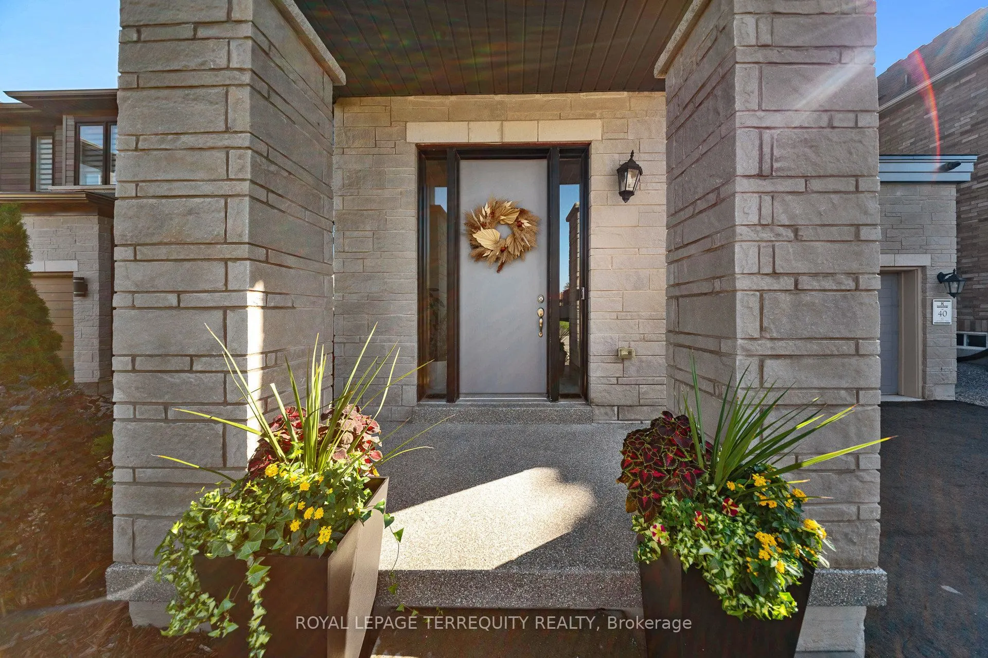 52 Lightfeather Place