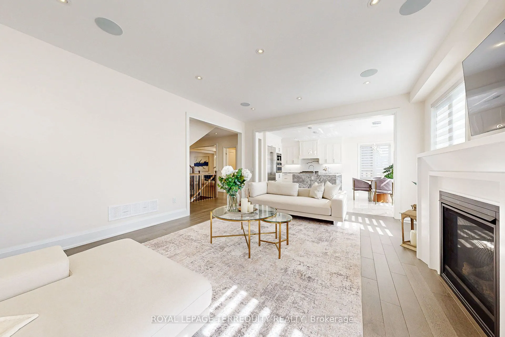 52 Lightfeather Place