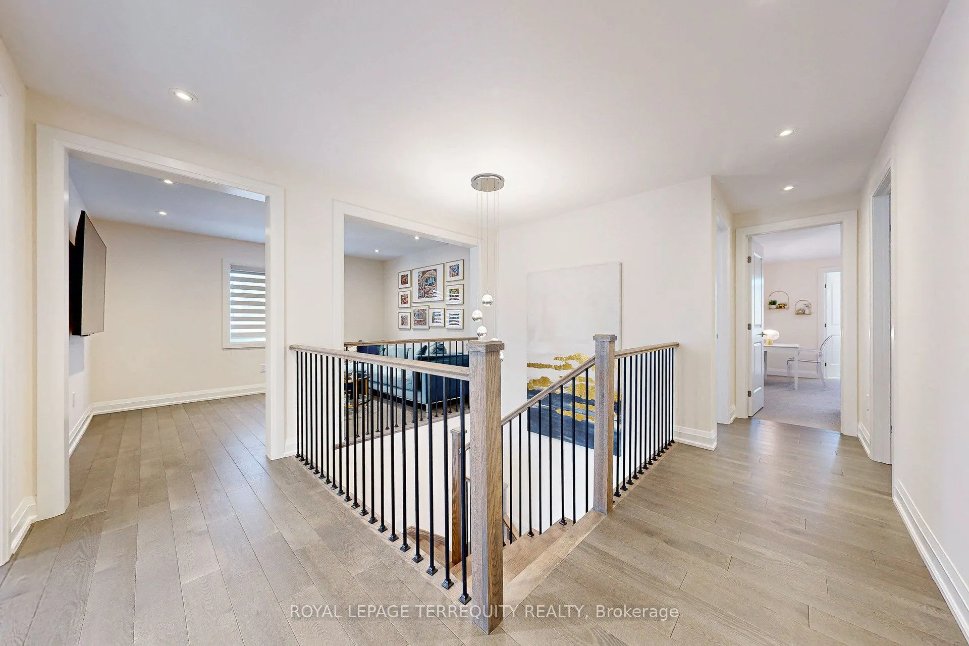 52 Lightfeather Place