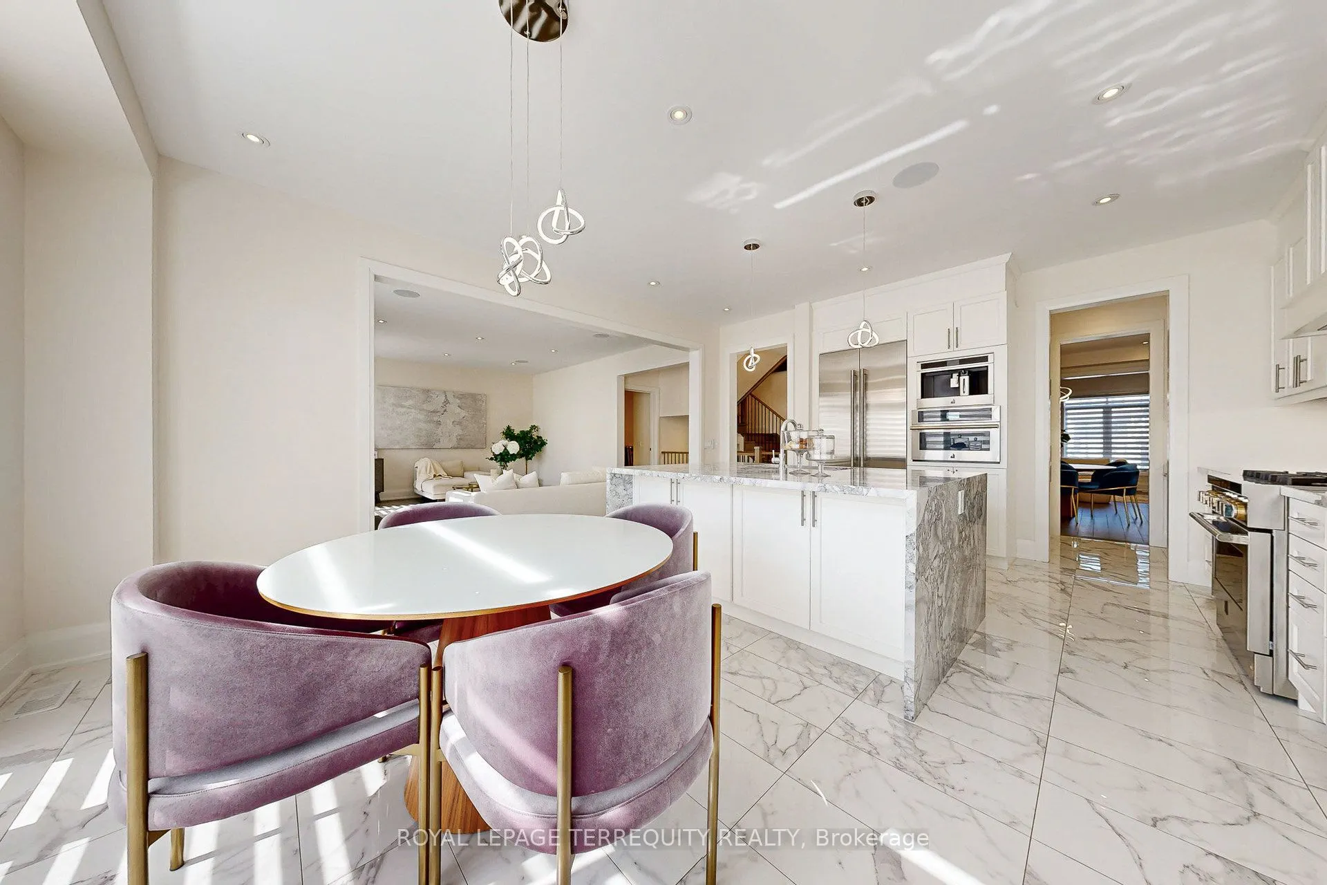 52 Lightfeather Place
