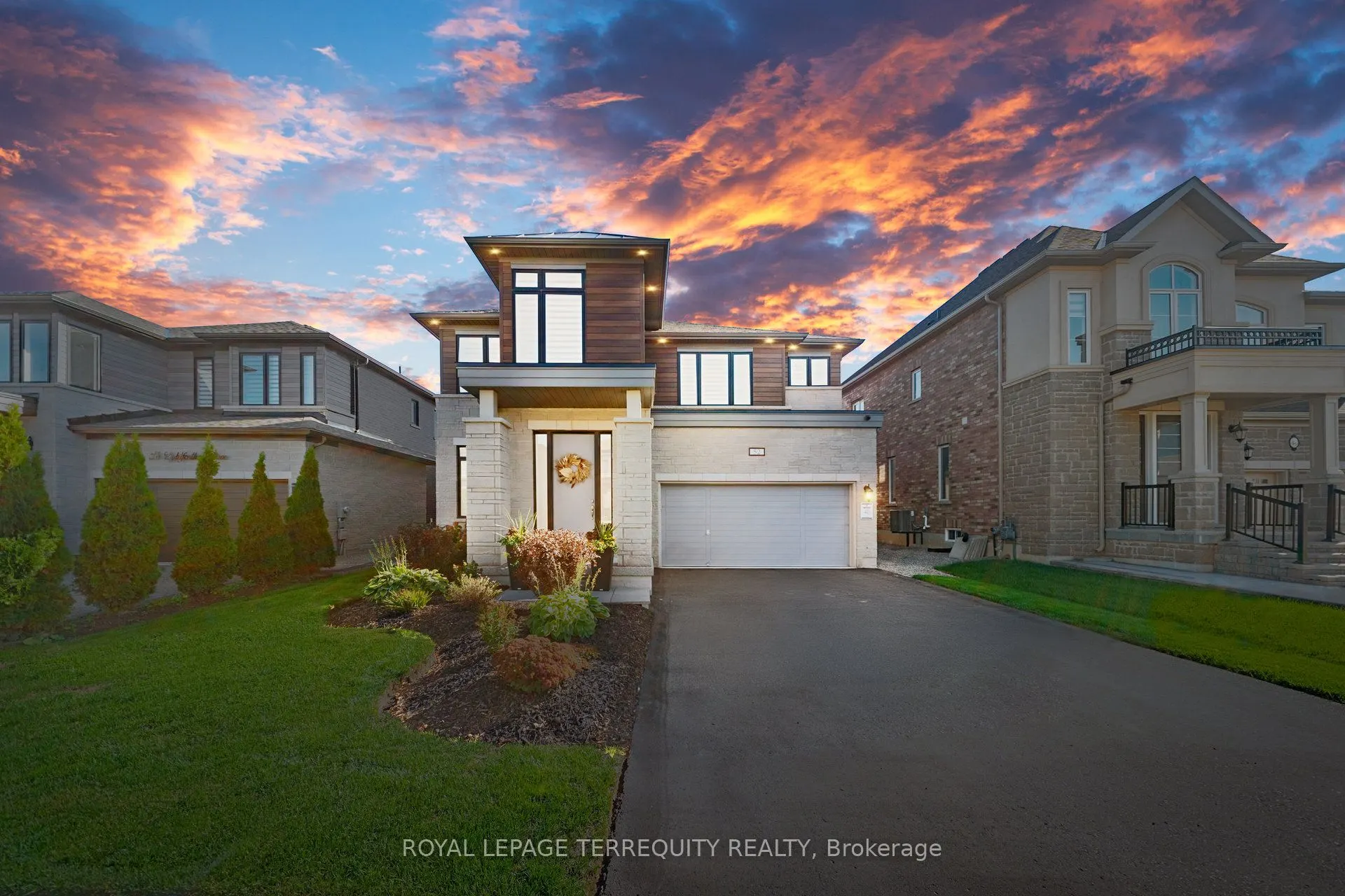 52 Lightfeather Place