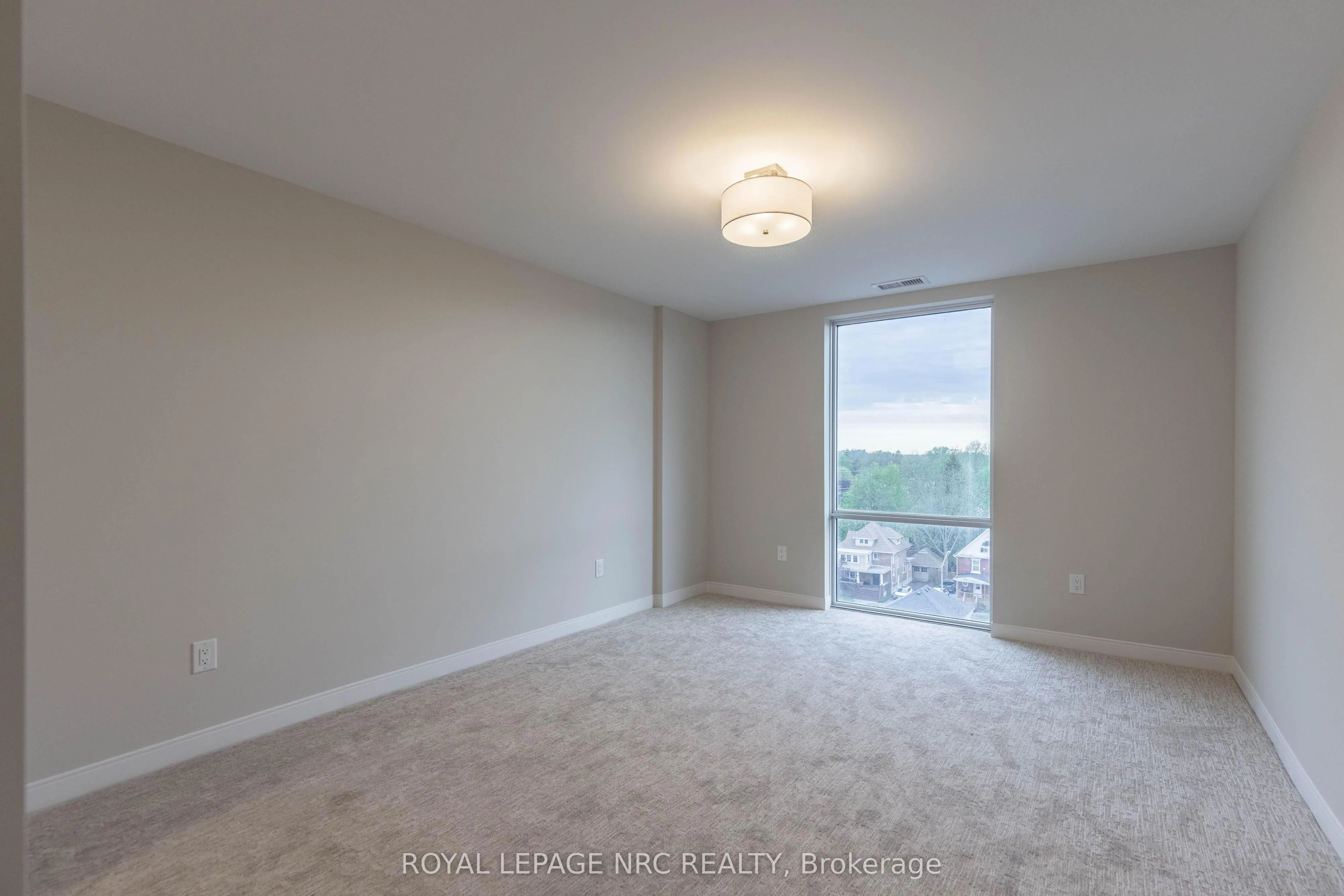 118 West Street, #602