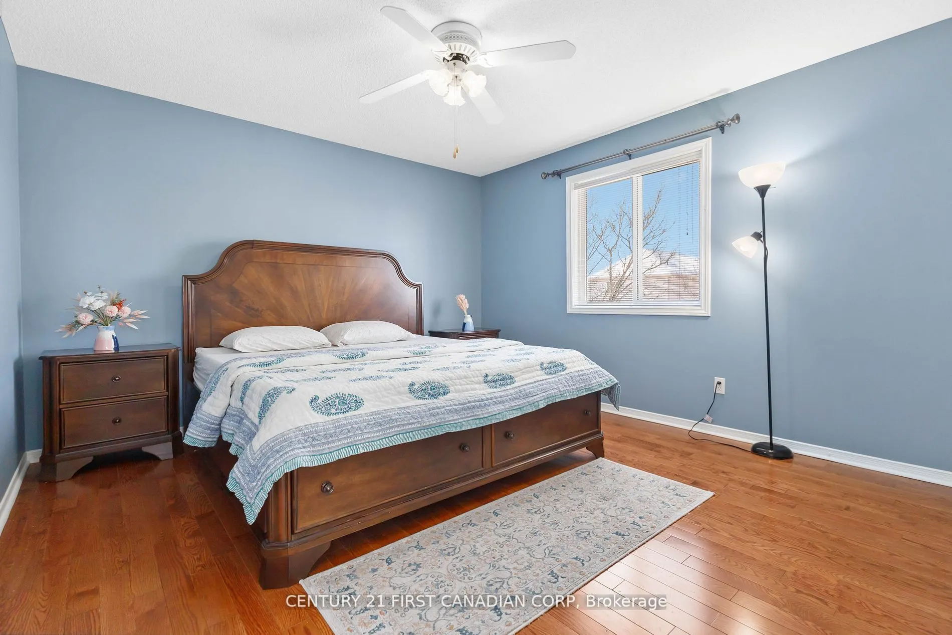 256 WHITE SANDS Drive