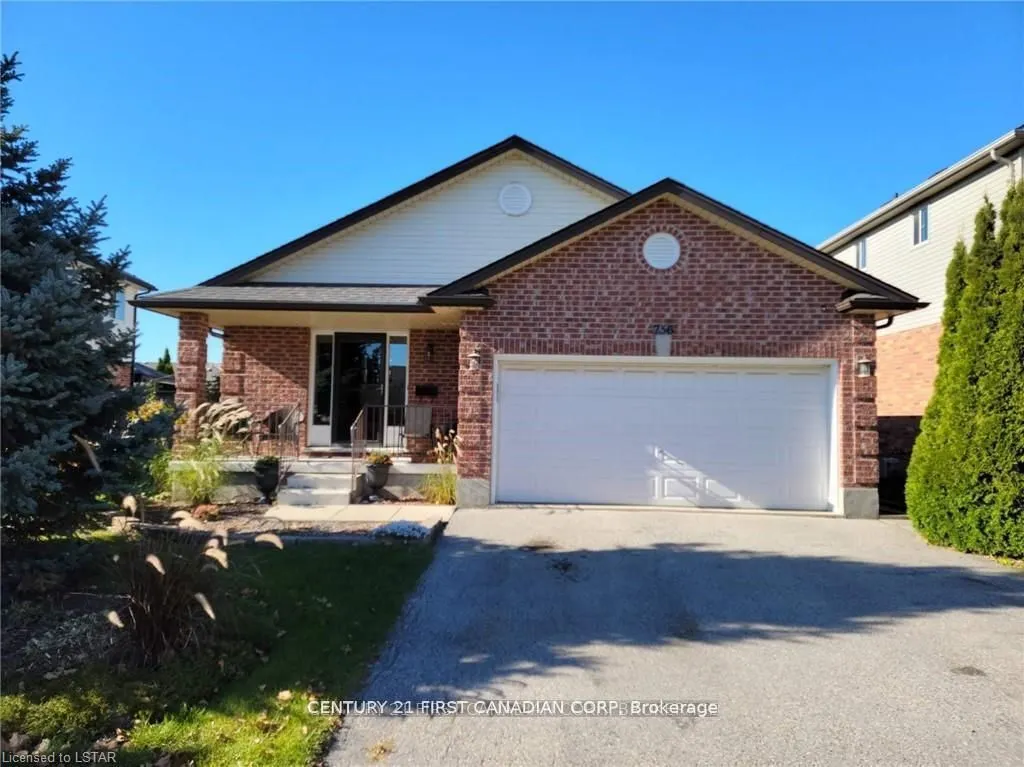 256 WHITE SANDS Drive